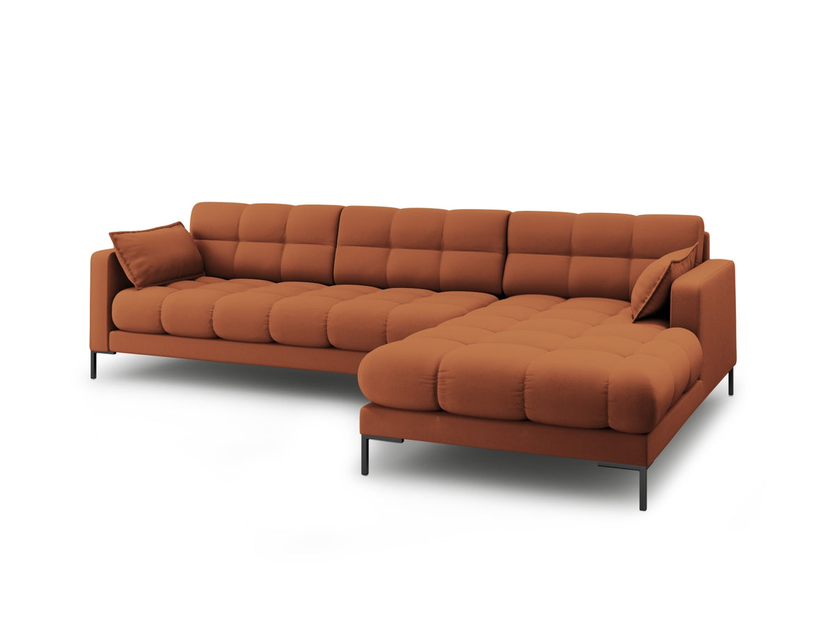 Mamaia Ecksofa rechts 5 Sitzer in Brick/Schwarz-Neve präsentiert im Onlineshop von KAQTU Design AG. L-Sofa rechts ist von Micadoni