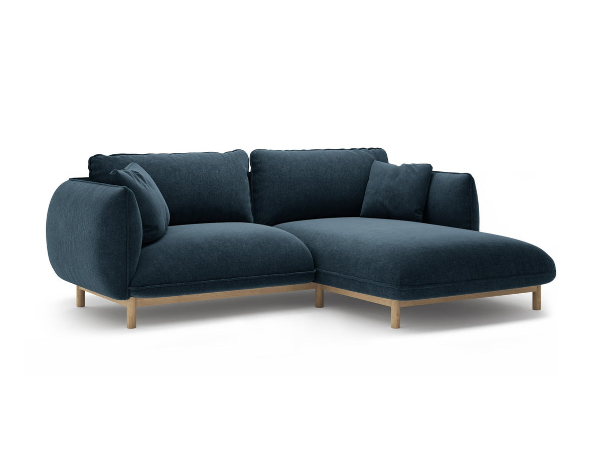 Foto des Ada Linkes Ecksofa von Micadoni in Mandel beige: L-Sofa mit rundem Armlehnen-Design, Buchenholzbeinen und Velours-Bezug Casino Lion.