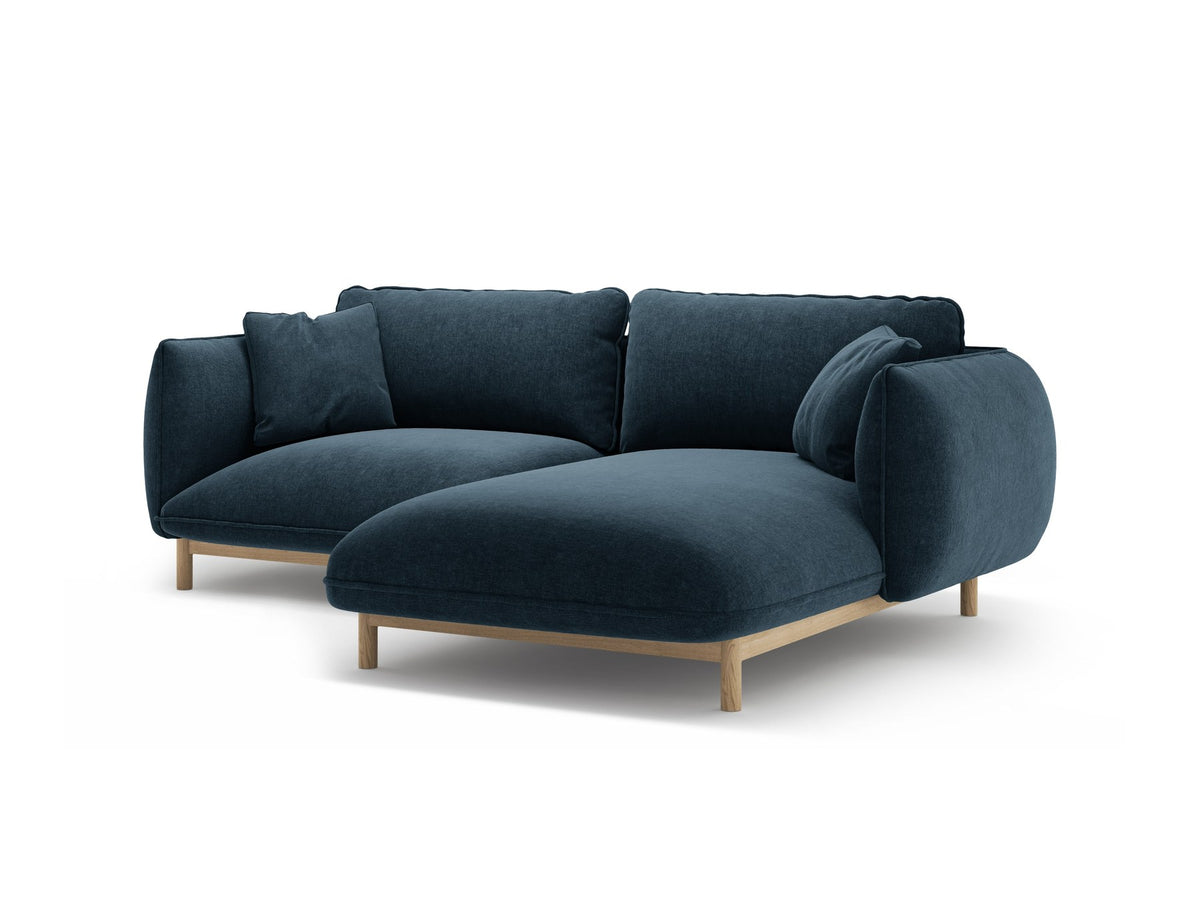 Foto des Ada Linkes Ecksofa von Micadoni in Mandel beige: L-Sofa mit rundem Armlehnen-Design, Buchenholzbeinen und Velours-Bezug Casino Lion.