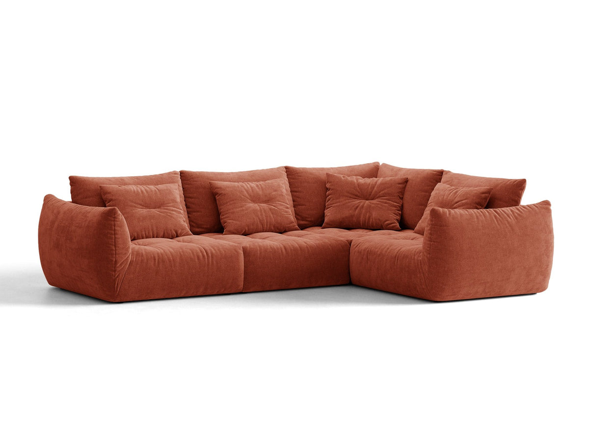 Ecksofa rechts Bloom von Micadoni in leichtem Beige, Veloursstoff Casino Pearl, schwarze Kunststoffbeine, moderne Polstermöbel-Form.