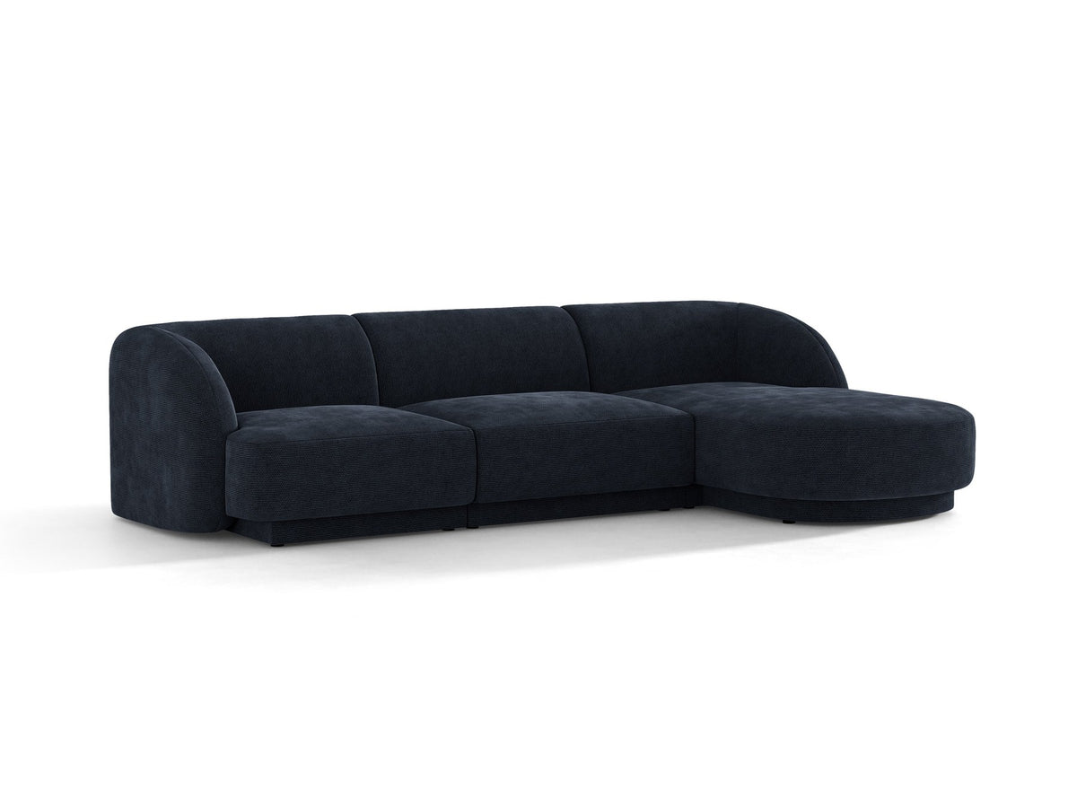 Dunkelbeiges L-Sofa Miley von Micadoni mit Bluvel-Stoffbezug, schwarzen Kunststoffbeinen und modularer Bauweise, rechts ausgerichtet.