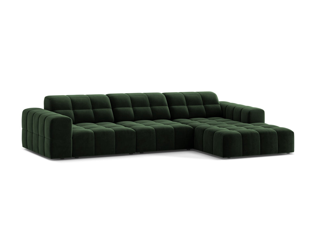 Ecksofa Jennifer von Micadoni in leichtem Beige, L-Form mit rechter Ausrichtung, Bluvel-Stoff und schwarzen Kunststoffbeinen.