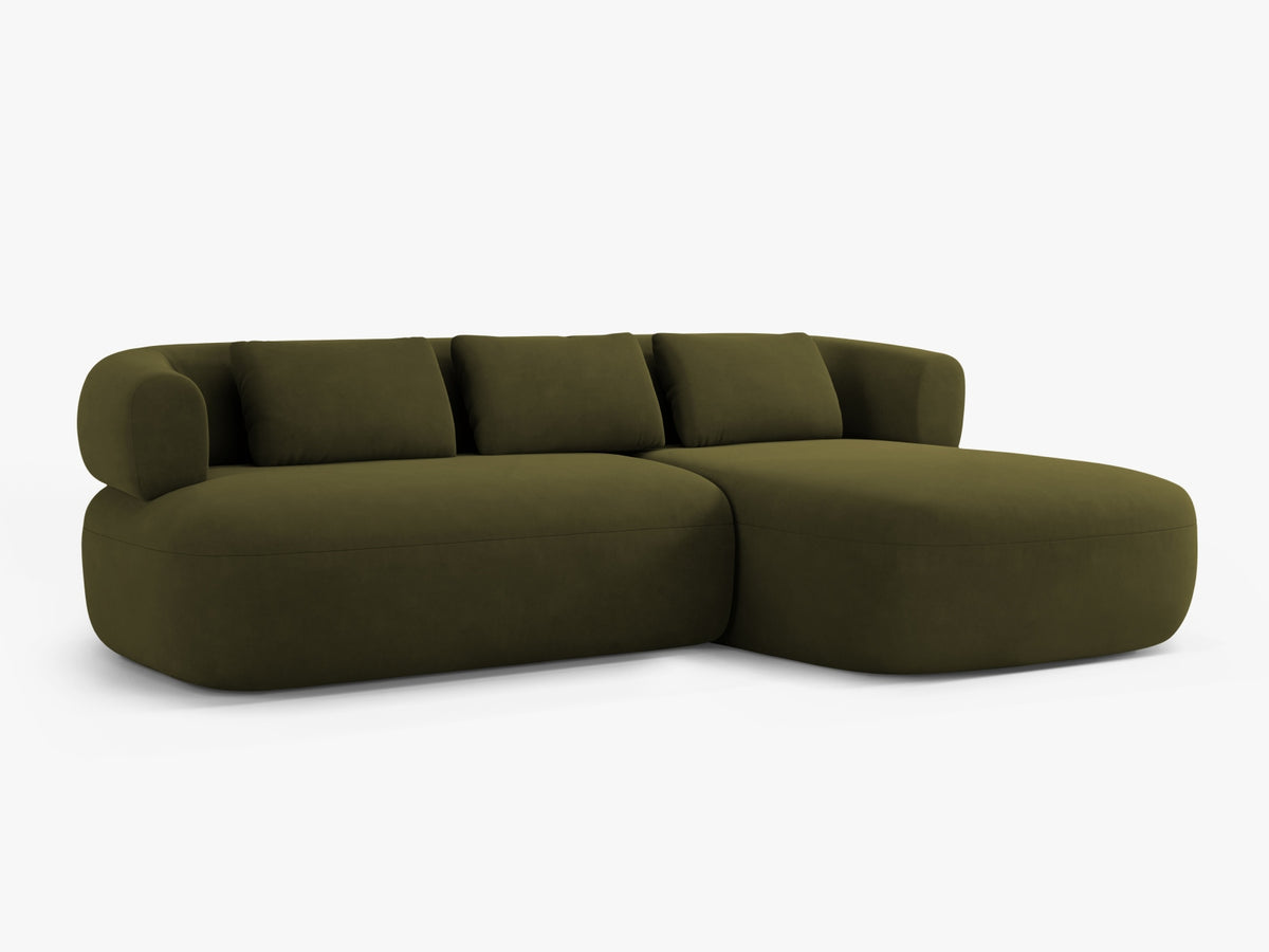 Jenny Velour Ecksofa rechts 5 Sitzer in Green-Salvador präsentiert im Onlineshop von KAQTU Design AG. L-Sofa rechts ist von Micadoni