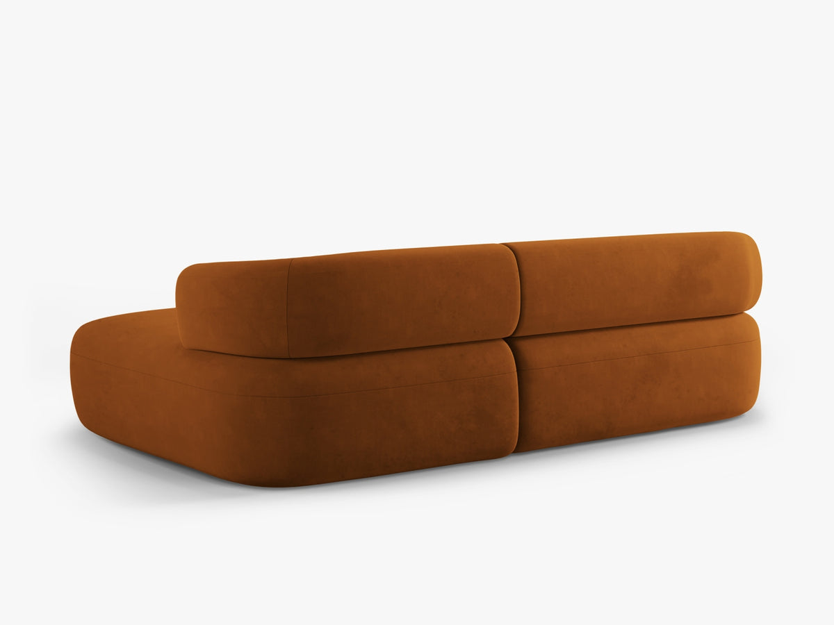Jenny Velour Ecksofa rechts 5 Sitzer in Terracotta-Salvador präsentiert im Onlineshop von KAQTU Design AG. L-Sofa rechts ist von Micadoni