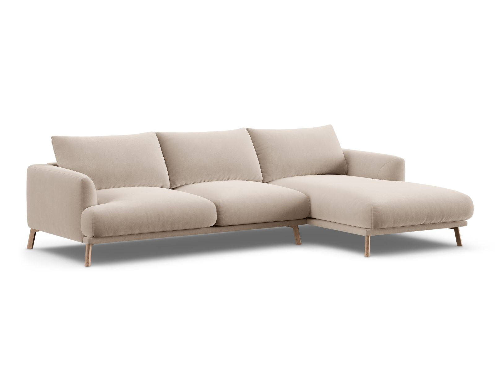 Elegantes 4-Sitzer Ecksofa Naomi von Micadoni in stilvollem Beige, perfekt für entspannte Abende und stilvolle Einrichtung.