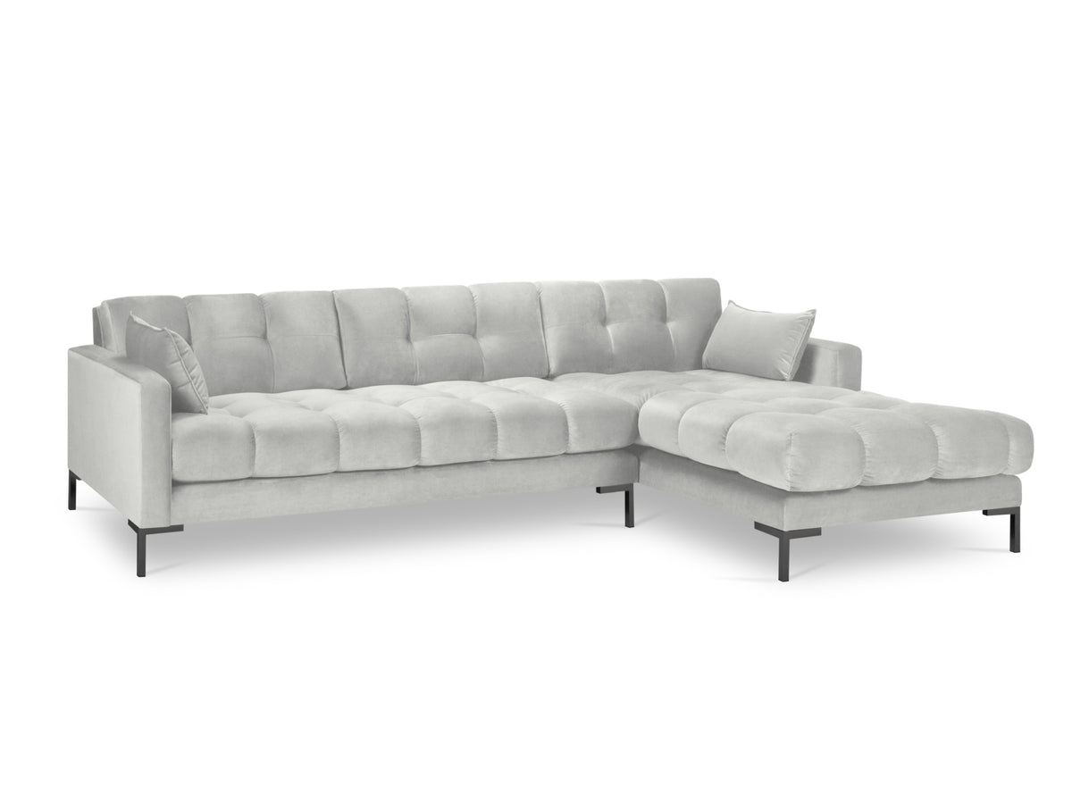 Mamaia Velour Ecksofa rechts 5 Sitzer in Silver/Schwarz-Bluvel präsentiert im Onlineshop von KAQTU Design AG. L-Sofa rechts ist von Micadoni