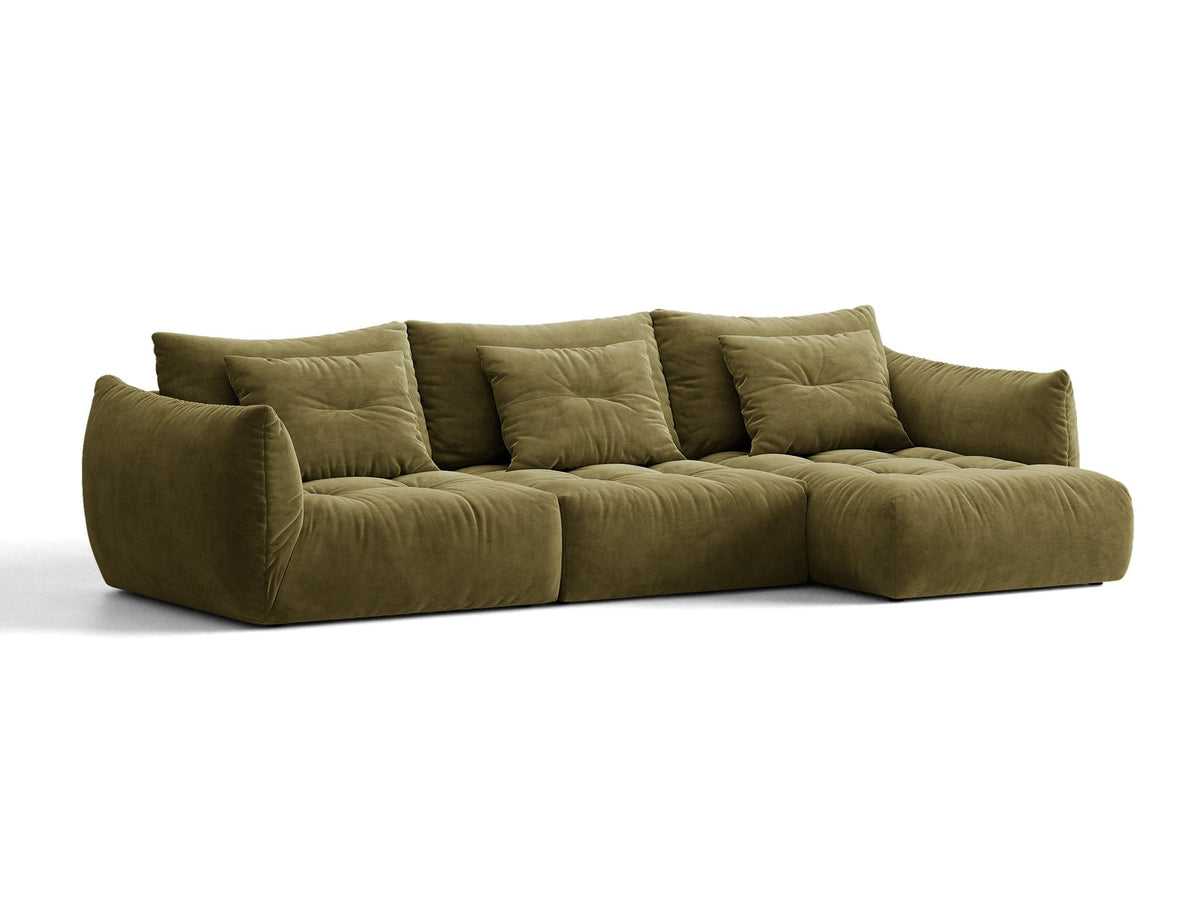 Beiges L-Sofa rechts Bloom von Micadoni mit Veloursstoff-Bezug Casino Pearl, schwarzen Kunststoffbeinen und sichtbarem Staufach unter der Sitzfläche.