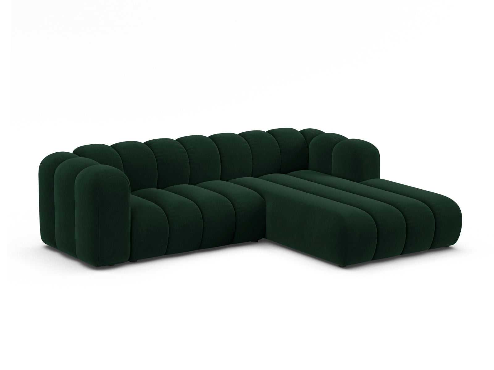 Elegantes Lupine Velour Ecksofa in Flaschengrün, 4-Sitzer, modular und rechtsseitig, ideal für stilvolle Wohnräume.