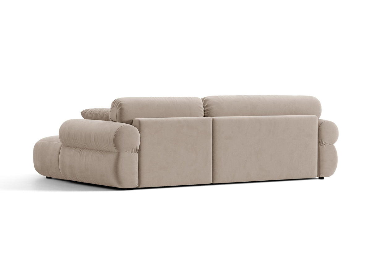 Beiges L-Sofa Ophelia von Micadoni mit Liberty-Stoffbezug, schwarzen Kunststoffbeinen und niedriger Rückenlehne, Ausrichtung rechts.