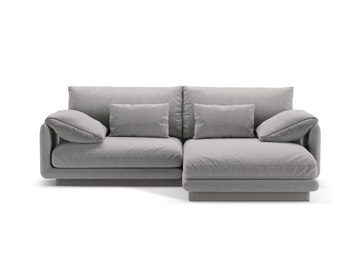 Torino Ecksofa rechts 3 Sitzer in Light Grey-Wind präsentiert im Onlineshop von KAQTU Design AG. L-Sofa rechts ist von Micadoni