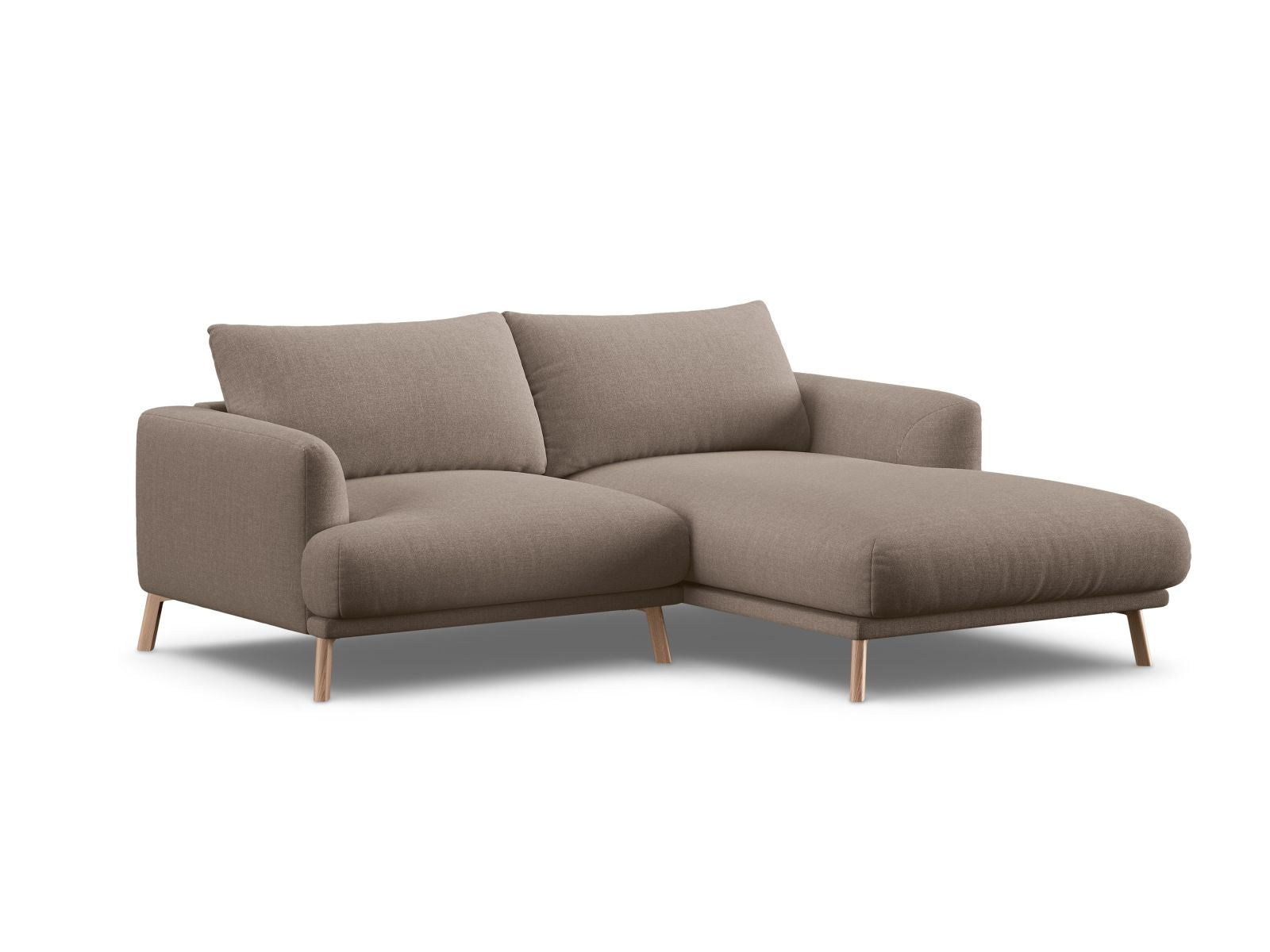 Elegantes 3-Sitzer Ecksofa Naomi in stilvollem Cappuccino-Liberty, ideal für moderne Wohnräume, präsentiert von Micadoni.