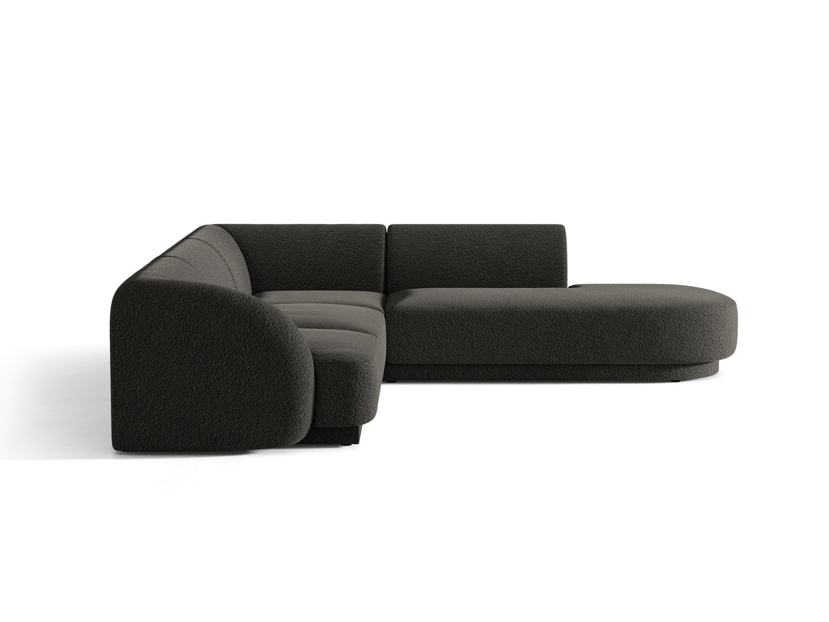 Produktfoto des Miley Ecksofas von Micadoni in Dunkelbeige, L-Form, Bezug aus Bluvel-Stoff, schwarze Kunststoffbeine, Sitzhöhe 40 cm.
