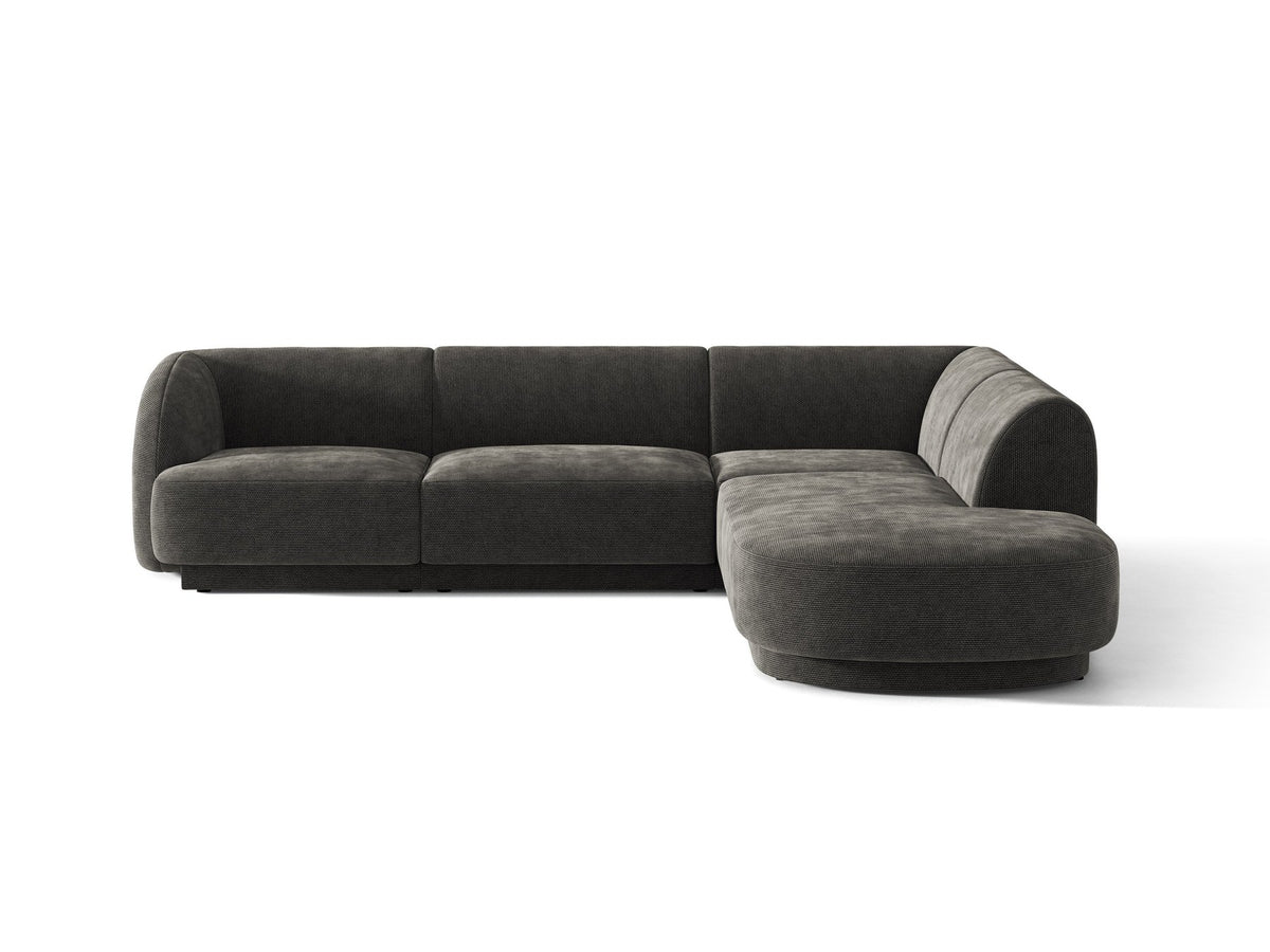 Produktfoto des Miley Ecksofas von Micadoni in Dunkelbeige, L-Form, Bezug aus Bluvel-Stoff, schwarze Kunststoffbeine, Sitzhöhe 40 cm.