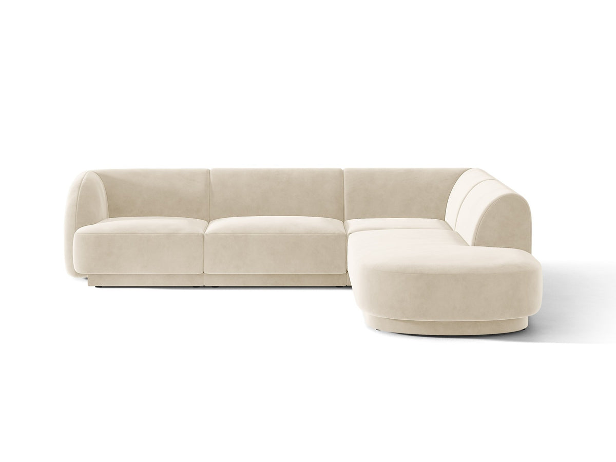 Produktfoto des Miley Ecksofas von Micadoni in Dunkelbeige, L-Form, Bezug aus Bluvel-Stoff, schwarze Kunststoffbeine, Sitzhöhe 40 cm.