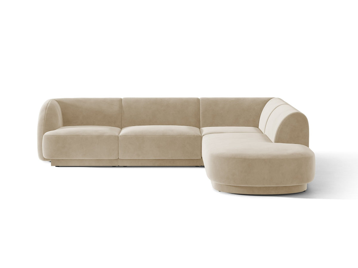 Produktfoto des Miley Ecksofas von Micadoni in Dunkelbeige, L-Form, Bezug aus Bluvel-Stoff, schwarze Kunststoffbeine, Sitzhöhe 40 cm.