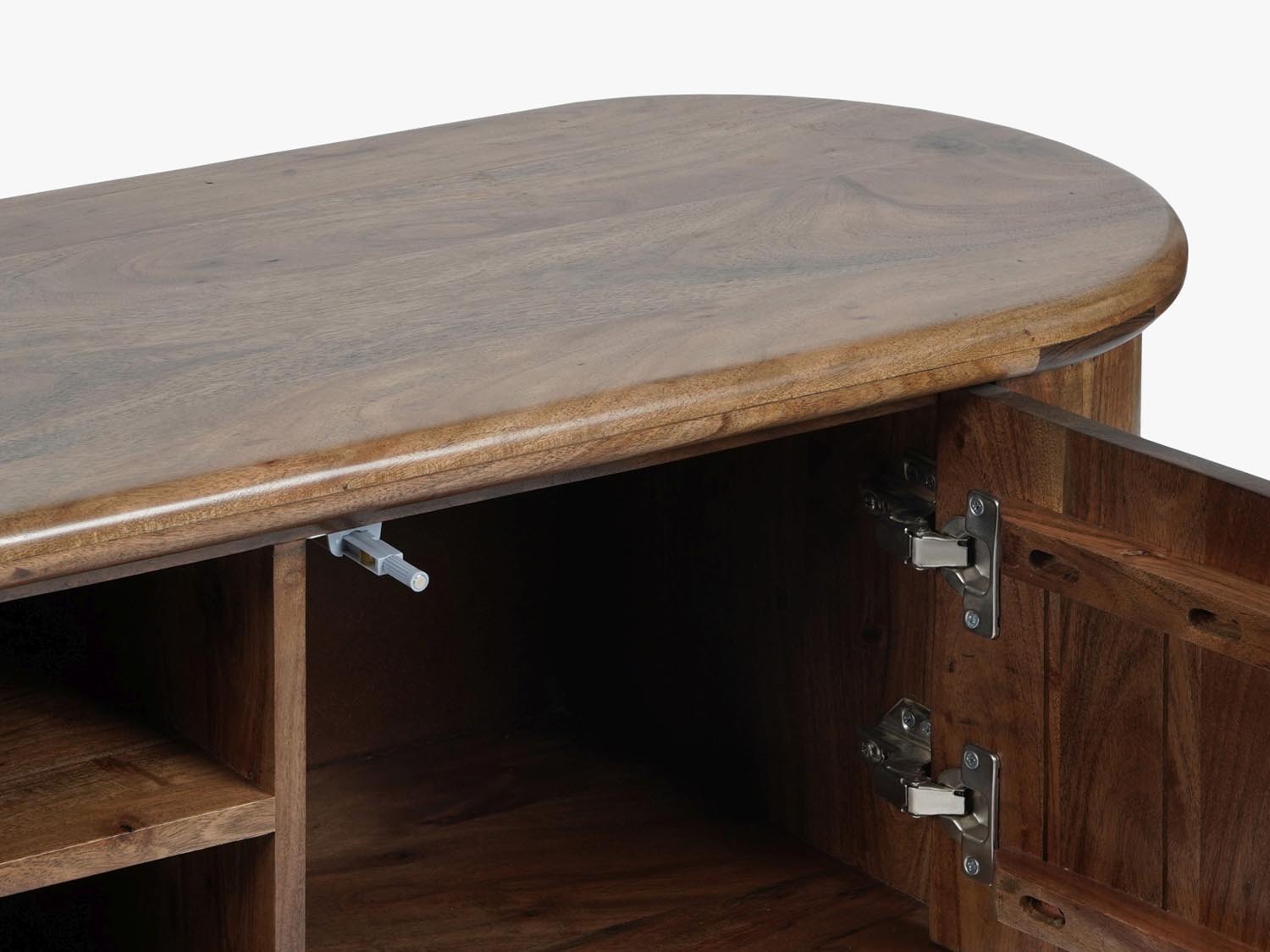 TV-Möbel Bia, 145x40x50 in  präsentiert im Onlineshop von KAQTU Design AG. TV-Möbel ist von Micadoni