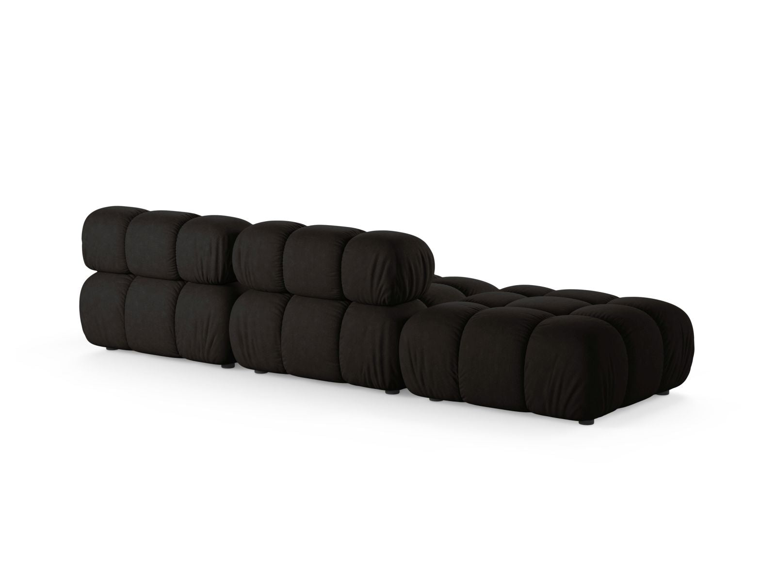 Elegantes 4-Sitzer Sofa Bellis in Schwarz, ideal für moderne Wohnräume und gesellige Abende mit Freunden und Familie.
