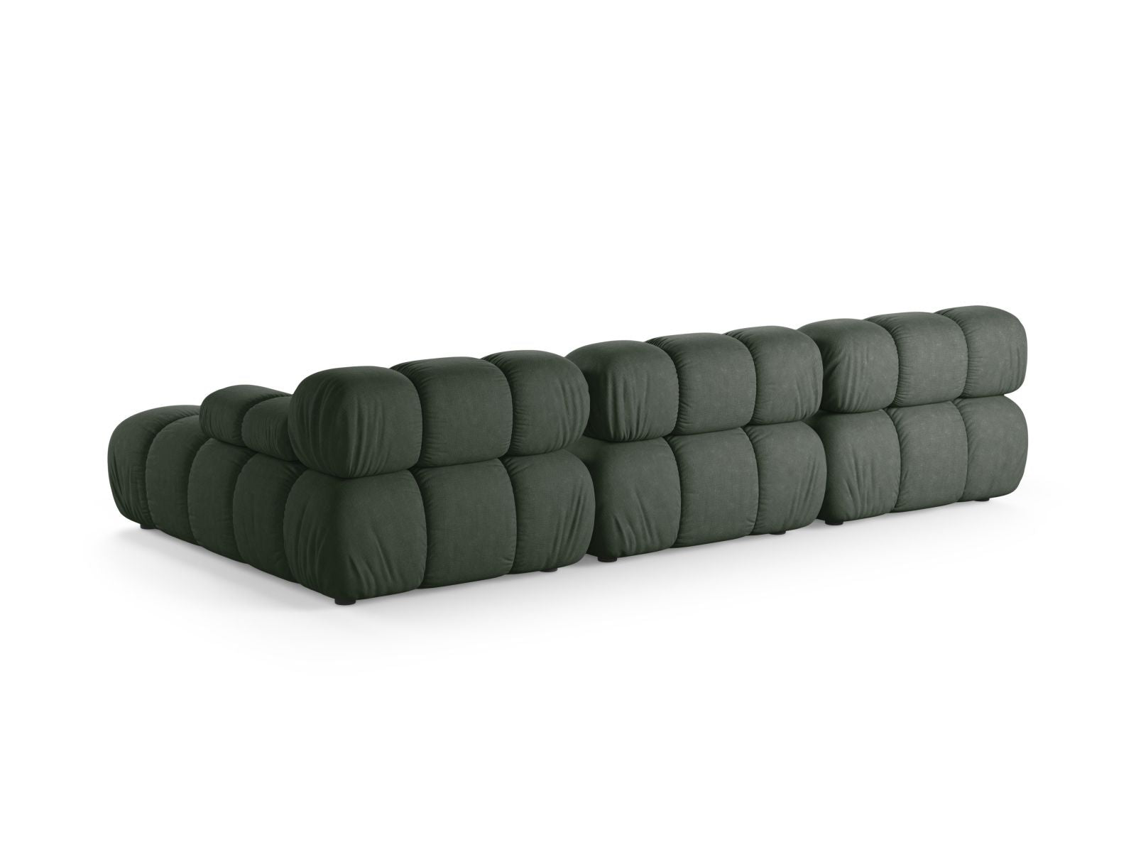 Elegantes 4-Sitzer Ecksofa Bellis in Moss Green-Liberty, ideal für stilvolle Wohnräume und entspannte Abende, erhältlich bei Micadoni.