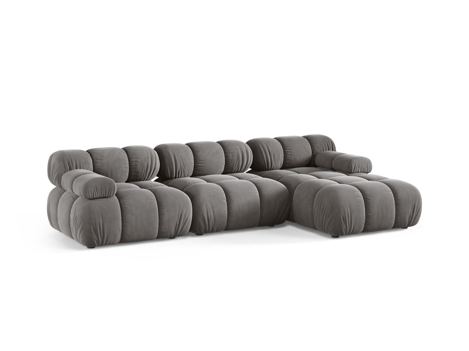 Elegantes Bellis Velour Ecksofa in Light Grey-Bluvel, 4-Sitzer, modulare Bauweise, ideal für stilvolle Wohnräume, präsentiert von Micadoni.