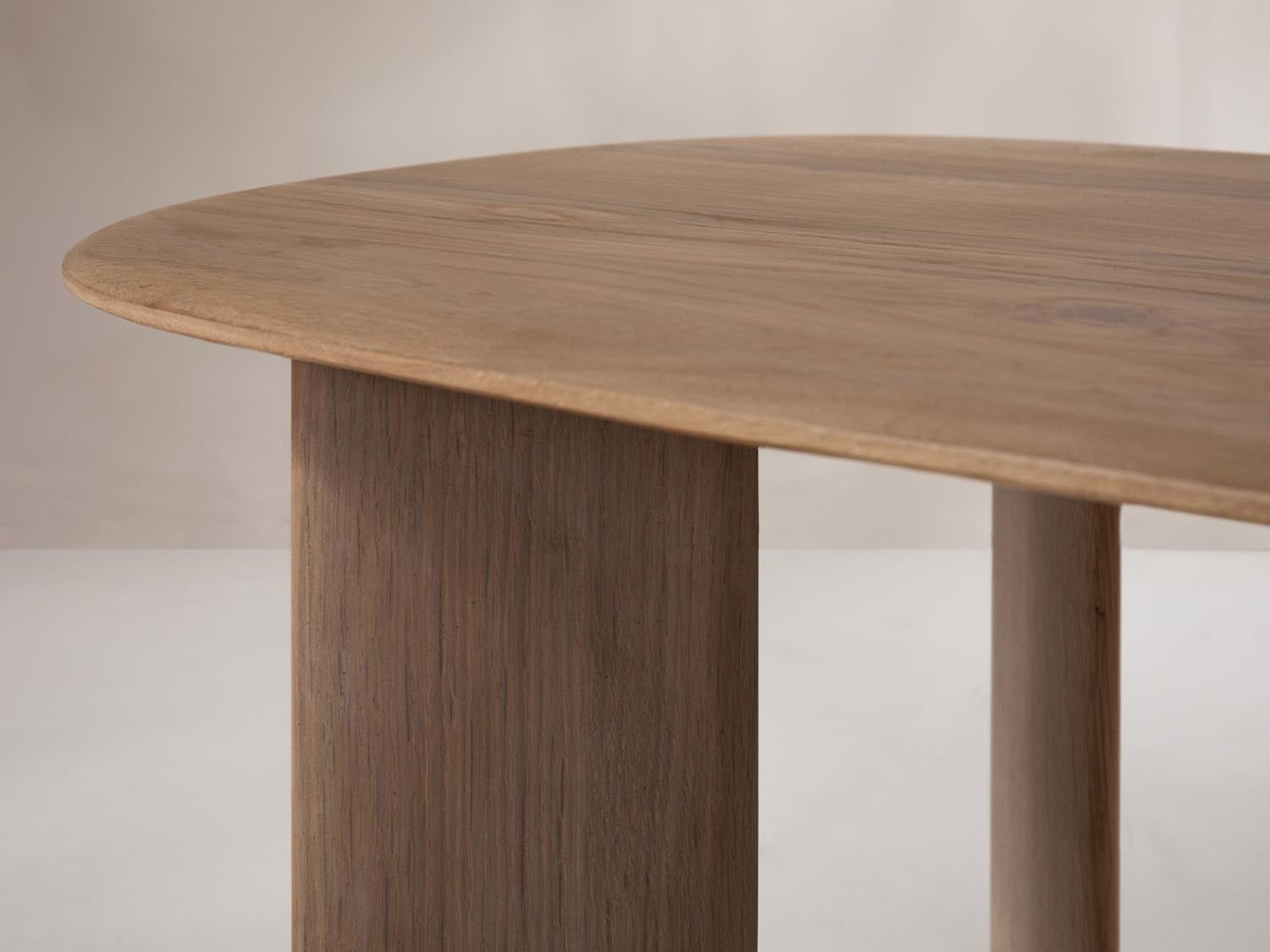 Esstisch Aggie 8 Plätze, 200x100 in  präsentiert im Onlineshop von KAQTU Design AG. Esstisch ist von Micadoni