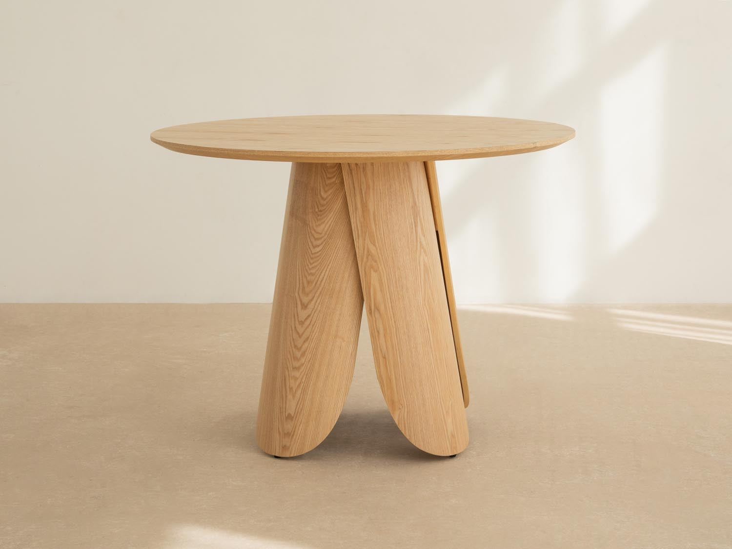 Esstisch Mares 4 Plätze, 100x100 in  präsentiert im Onlineshop von KAQTU Design AG. Esstisch ist von Micadoni