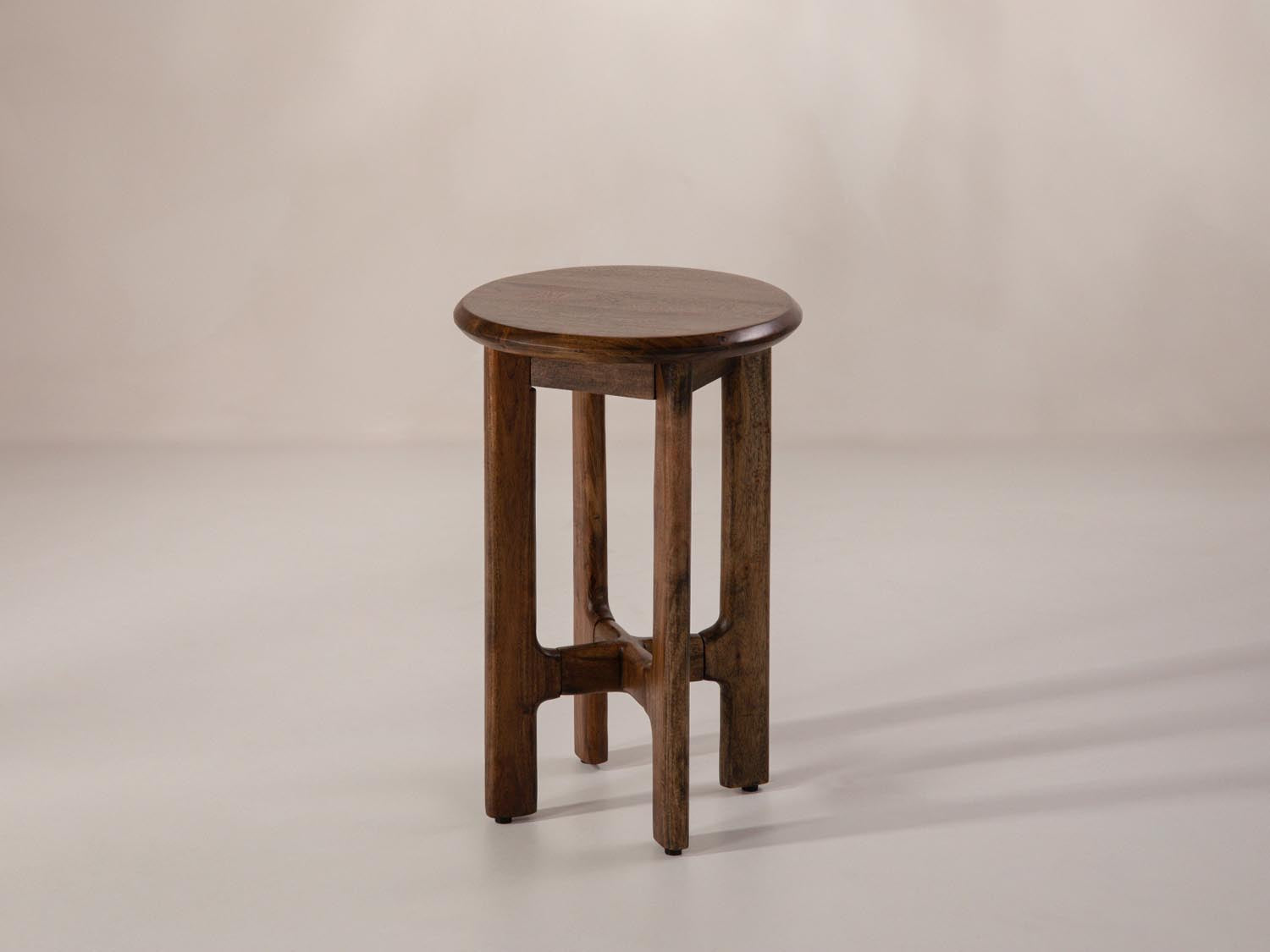 Beistelltisch Bia 35x35 in  präsentiert im Onlineshop von KAQTU Design AG. Beistelltisch ist von Micadoni