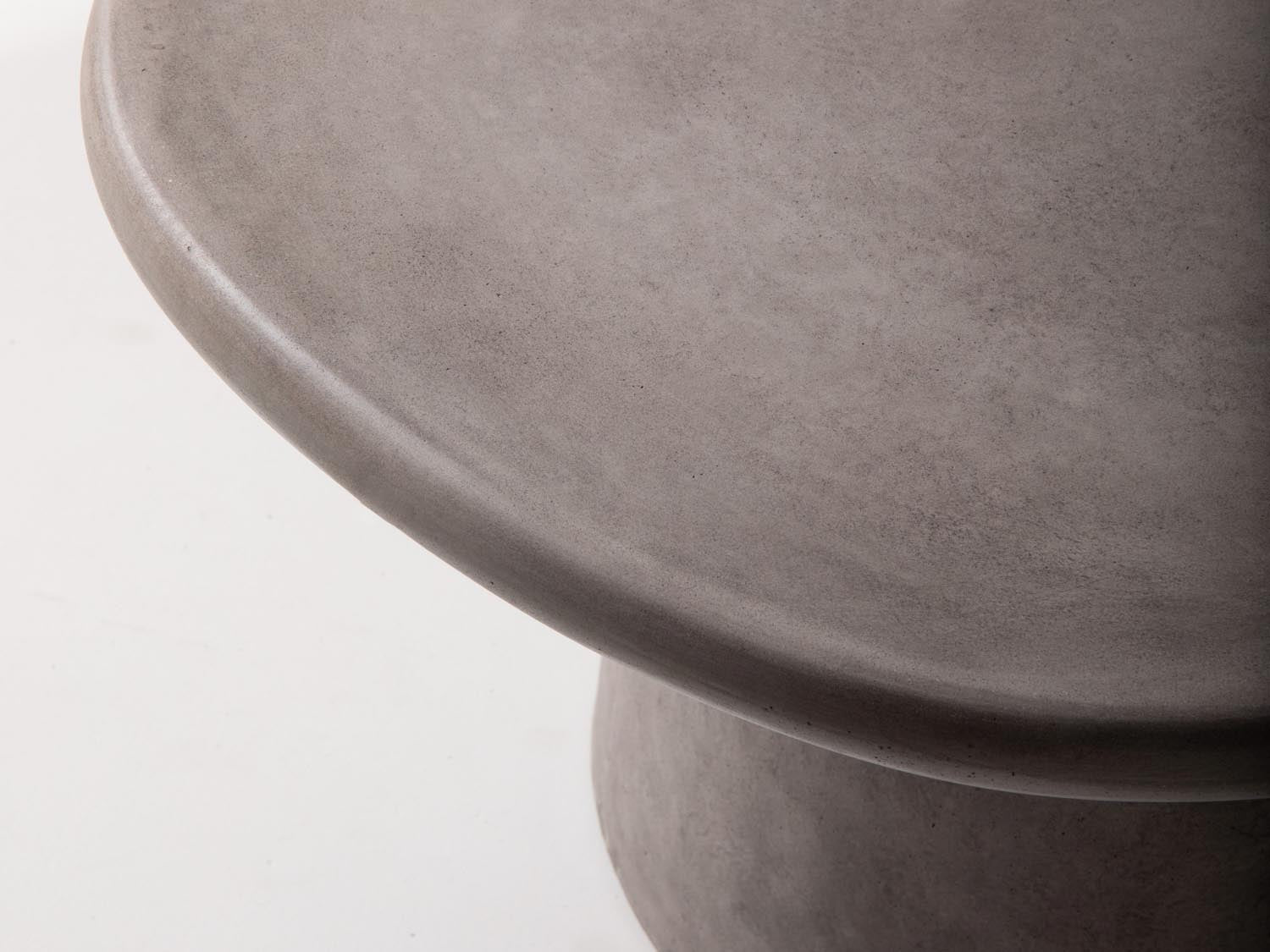 Kaffeetisch Daria 85x61 in  präsentiert im Onlineshop von KAQTU Design AG. Couchtisch ist von Micadoni