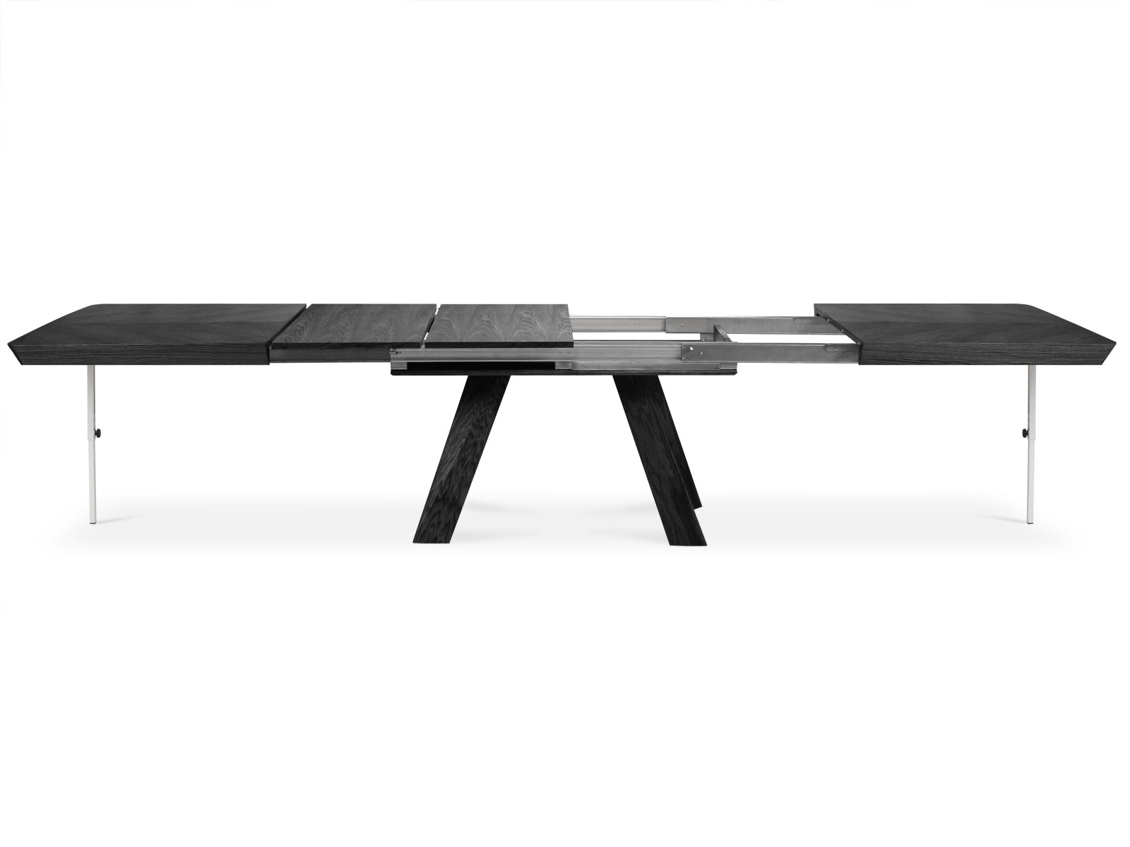 Sally ausziehbarer Tisch 14 Sitzer in Eiche Furnier / Eiche präsentiert im Onlineshop von KAQTU Design AG. Esstisch ist von Micadoni
