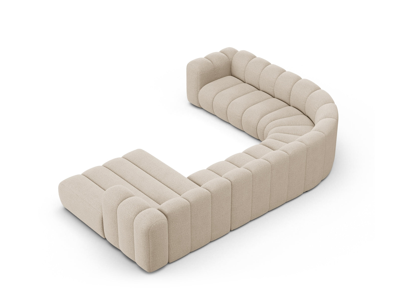 Beige Lupine Boucle Ecksofa von Micadoni, linksseitig, modular und panoramisch, ideal für gesellige Runden mit 6 Sitzplätzen.