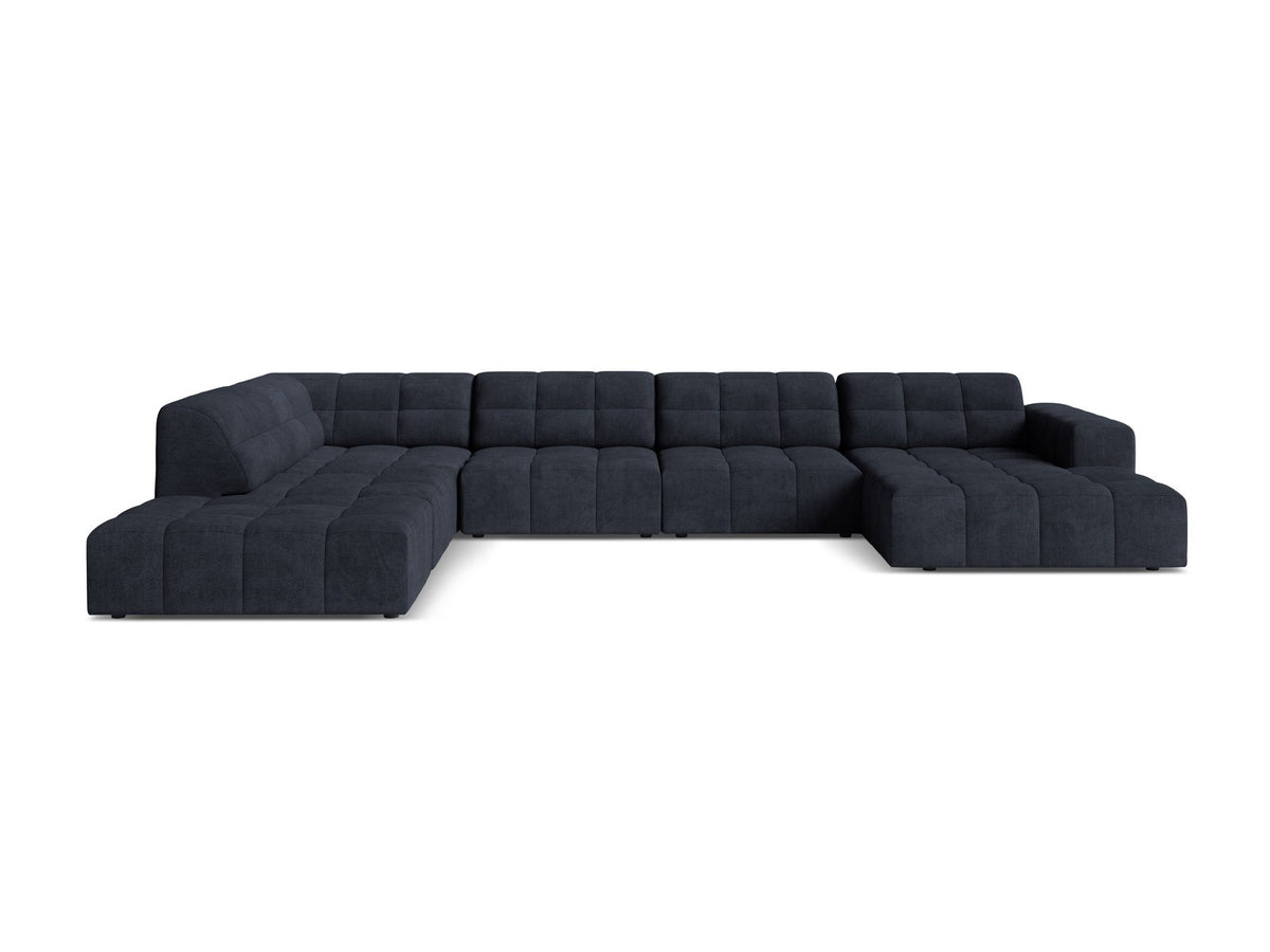 Ecksofa links Jennifer von Micadoni in leichtem Beige mit Bluvel-Stoff, schwarzen Kunststoffbeinen und breiter Sitzfläche.