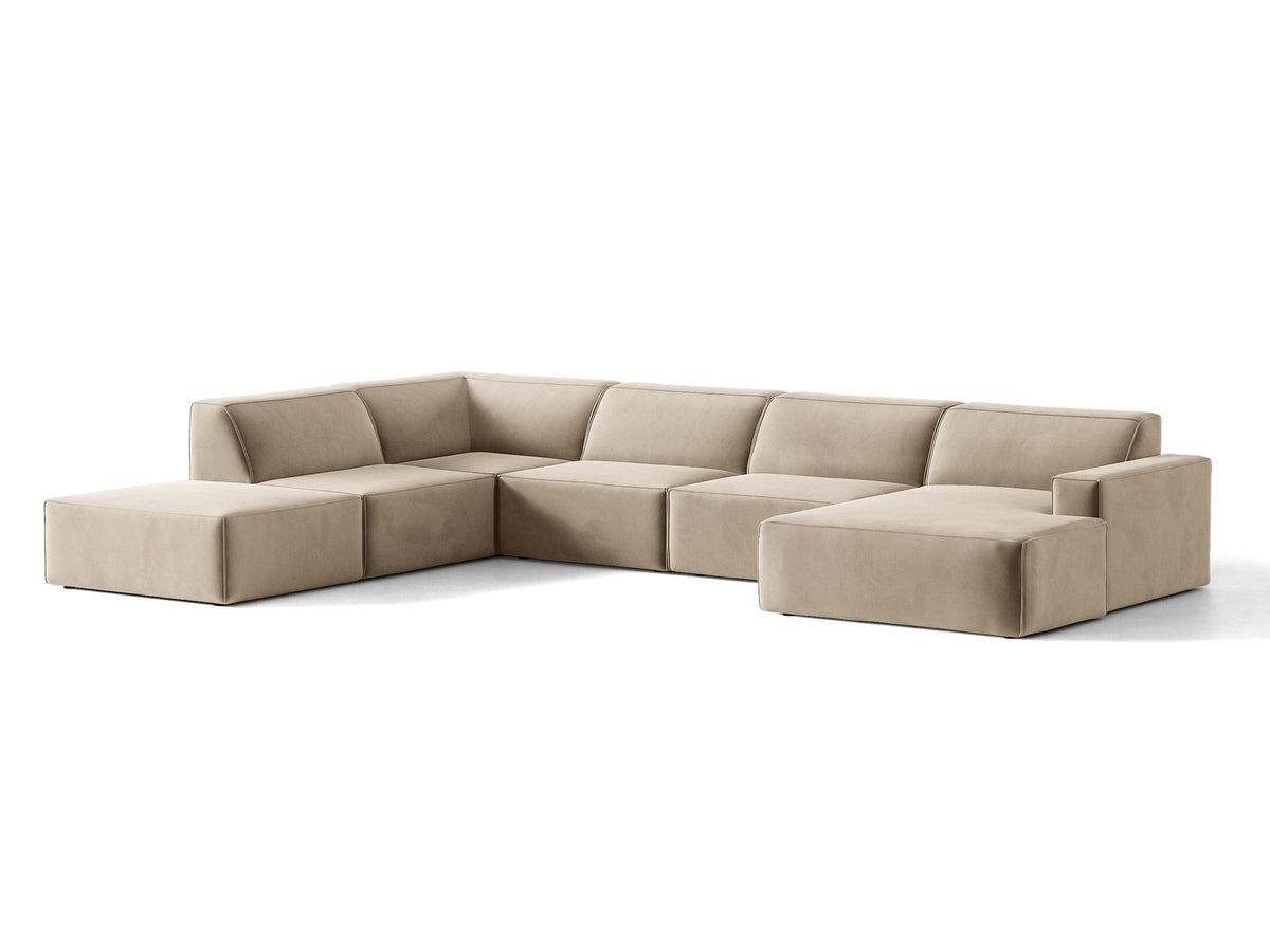 Modulares Ecksofa links Jodie von Micadoni in leichtem Beige mit Venus-Samtstoff, schwarzen Kunststoffbeinen und Panoramaform.