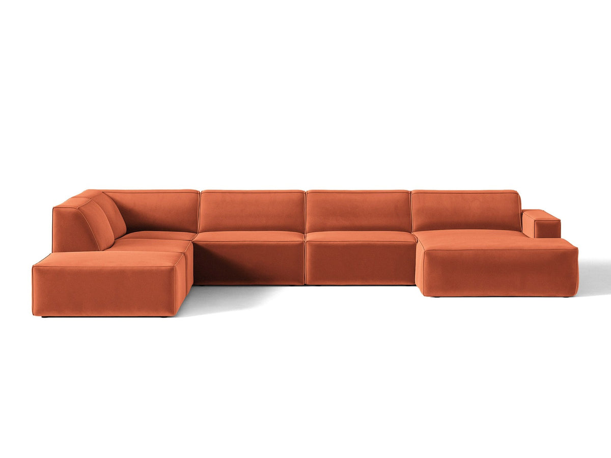 Modulares Ecksofa links Jodie von Micadoni in leichtem Beige mit Venus-Samtstoff, schwarzen Kunststoffbeinen und Panoramaform.