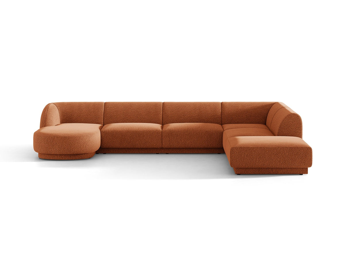 Dunkelbeiges Ecksofa rechts Miley von Micadoni mit Stoffbezug Bluvel, schwarzen Kunststoffbeinen und niedriger Rückenlehne.