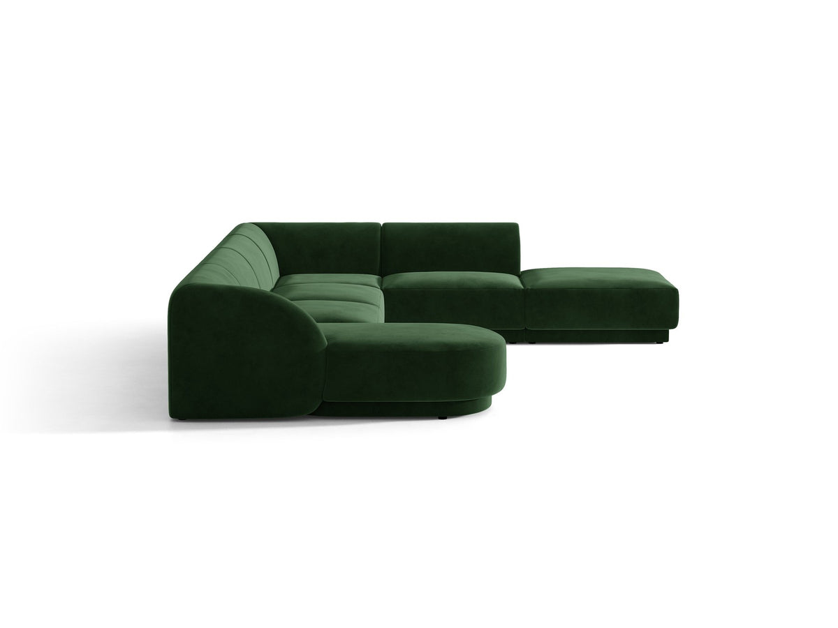 Dunkelbeiges Ecksofa rechts Miley von Micadoni mit Stoffbezug Bluvel, schwarzen Kunststoffbeinen und niedriger Rückenlehne.