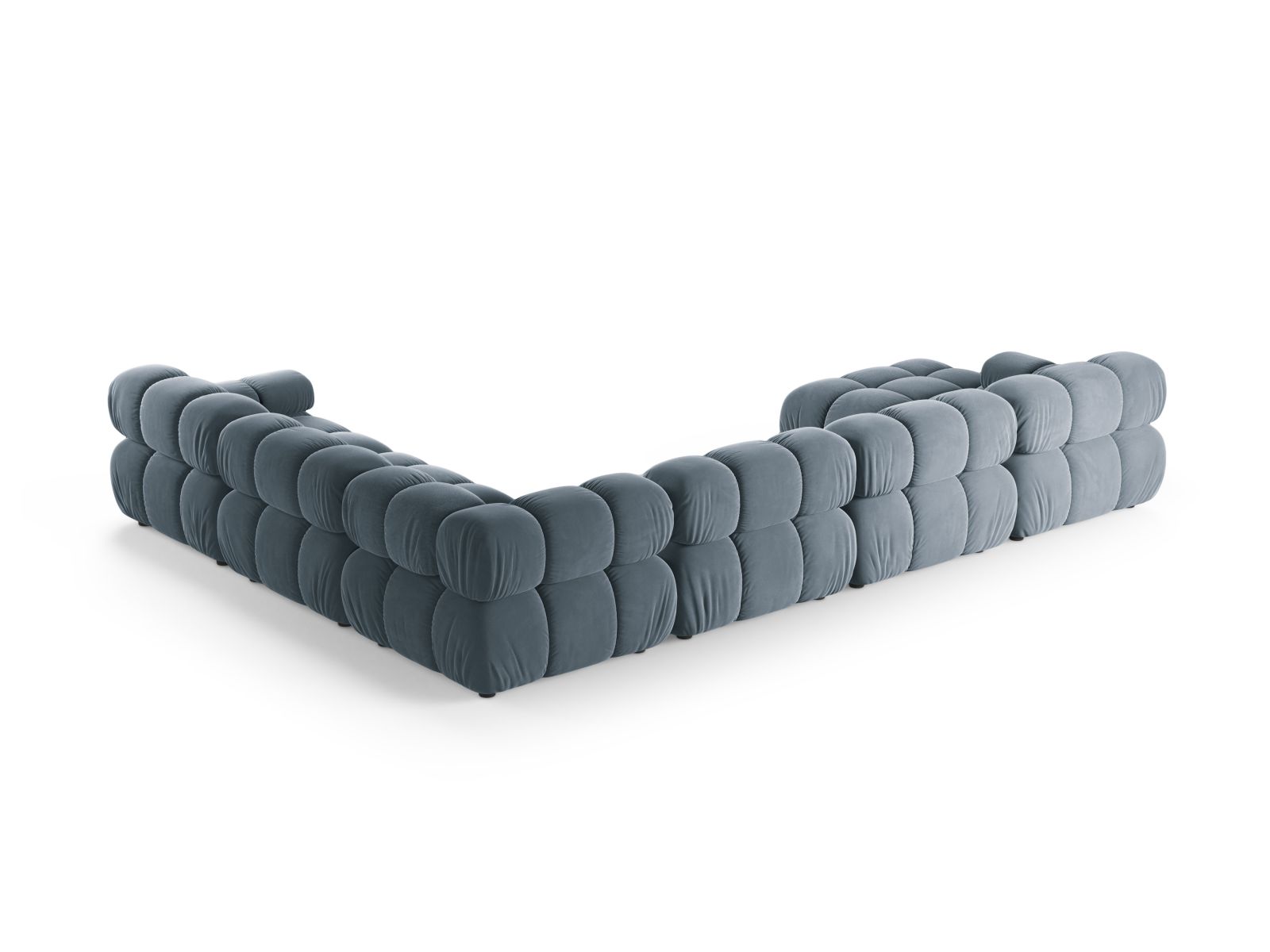 Geräumiges 8-Sitzer Ecksofa Bellis in sanftem Blau, perfekt für gesellige Runden und stilvolle Einrichtung, entworfen von Micadoni.