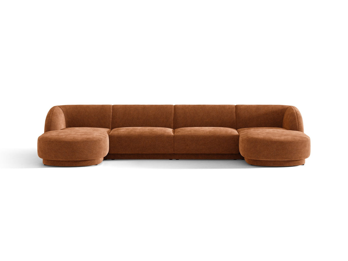 Dunkelbeiges Panorama-Ecksofa Miley von Micadoni mit Bluvel-Stoffbezug, L-Form, schwarzen Kunststoffbeinen und niedriger Rückenlehne.