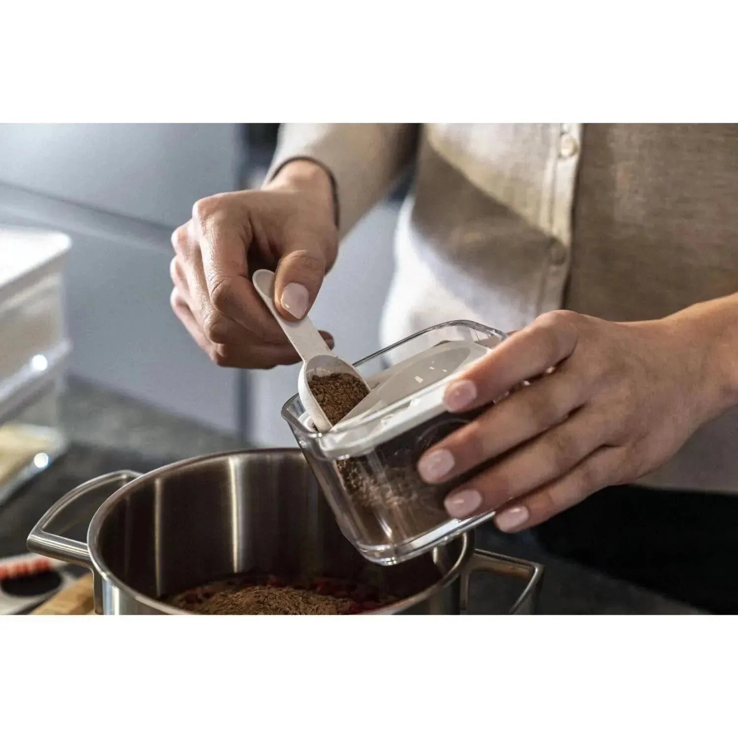 Zwilling Cube Box 2S, 825ml, transparent-weiß, 15.2x10.7x10.7cm, perfekt für die ordentliche und frische Lagerung von Lebensmitteln.