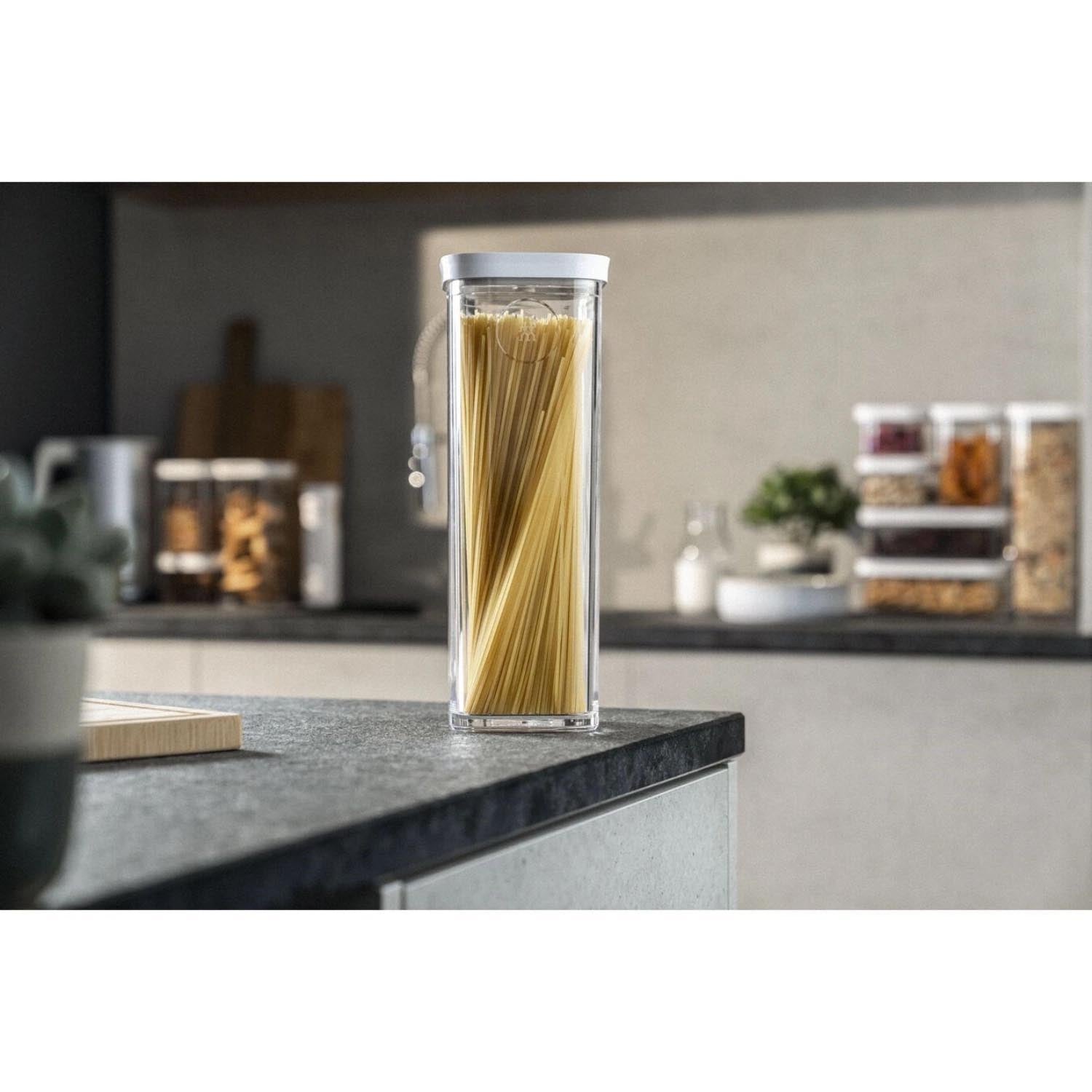 Die Cube Box 4S von Zwilling, 29.5x10.7x10.7cm, 1.7l, transparent-weiß, bietet praktische und elegante Aufbewahrungslösungen.