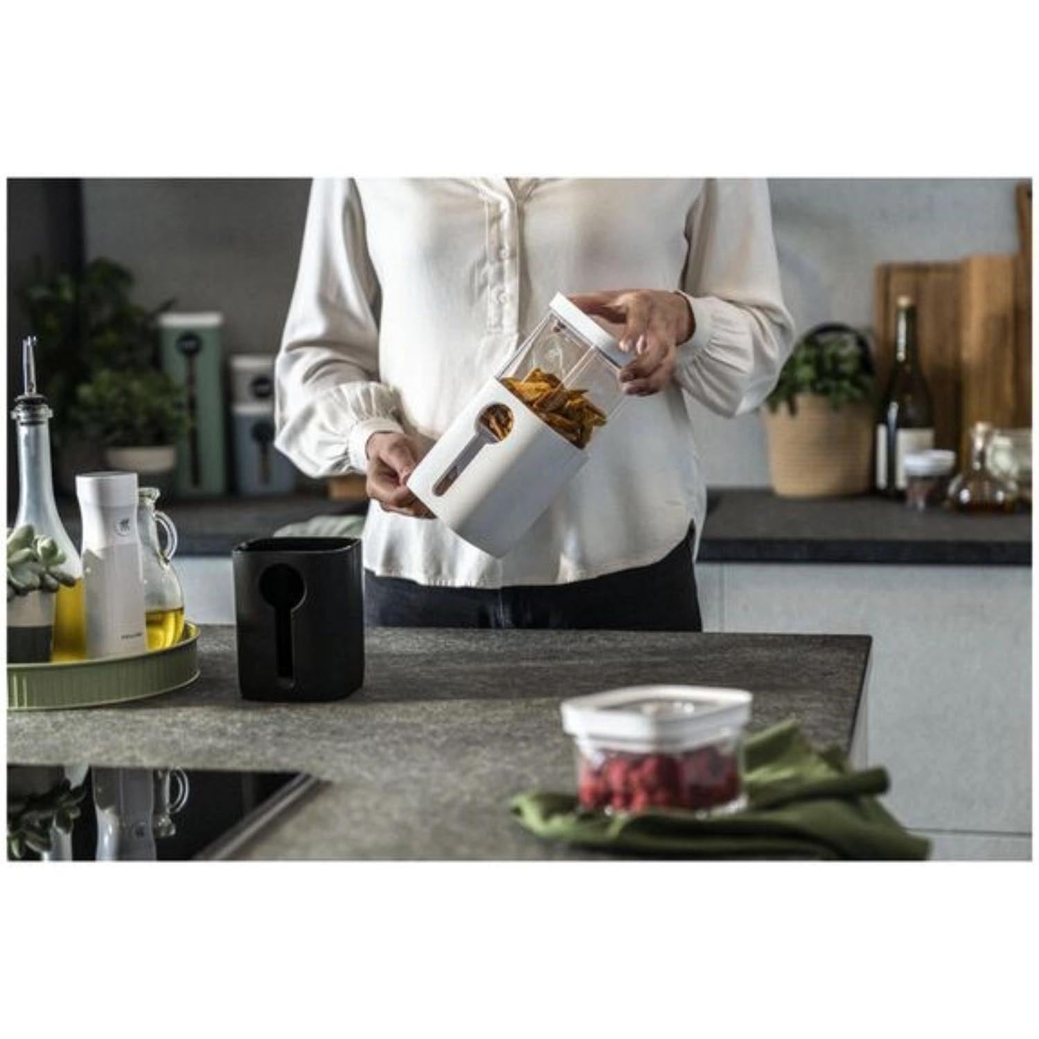 Eleganter weisser Cube Cover S von Zwilling, ideal für stilvolle und praktische Aufbewahrung in Ihrem Zuhause.