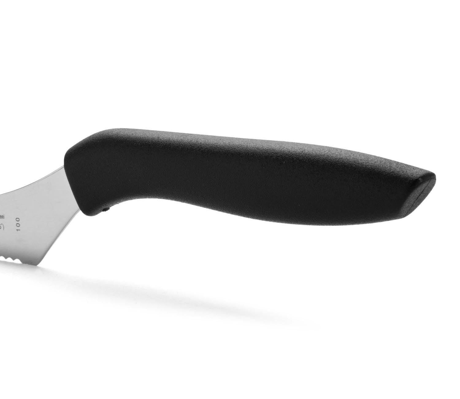 Das Niza Allzweckmesser von Arcos mit 13 cm Klinge bietet Präzision und Vielseitigkeit für alle Schneidarbeiten in der Küche.