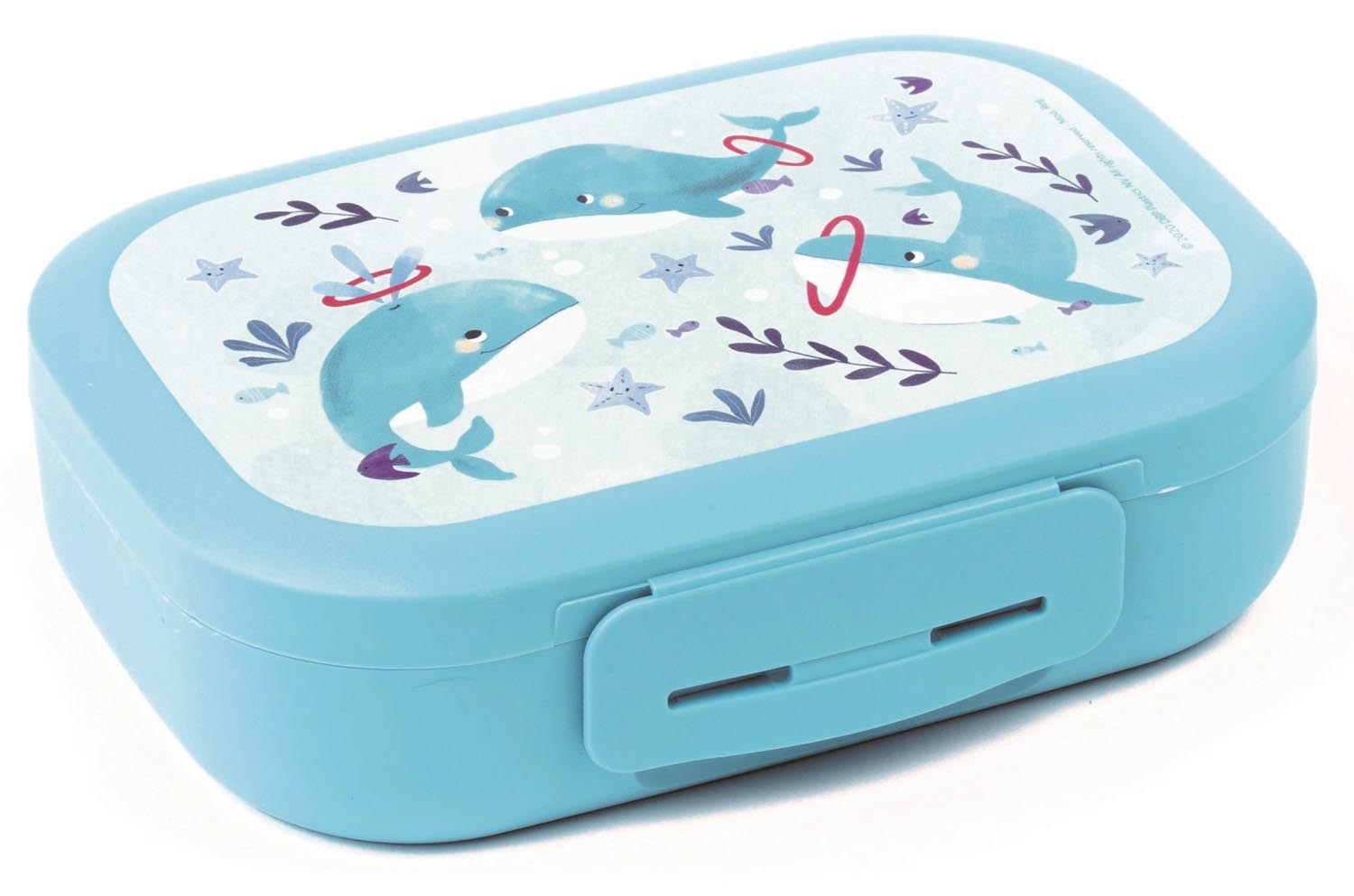 Sealife Lunchbox Wal 180x132x50  Hellblau in Blau präsentiert im Onlineshop von KAQTU Design AG. Aufbewahrungsbehälter ist von Amuse