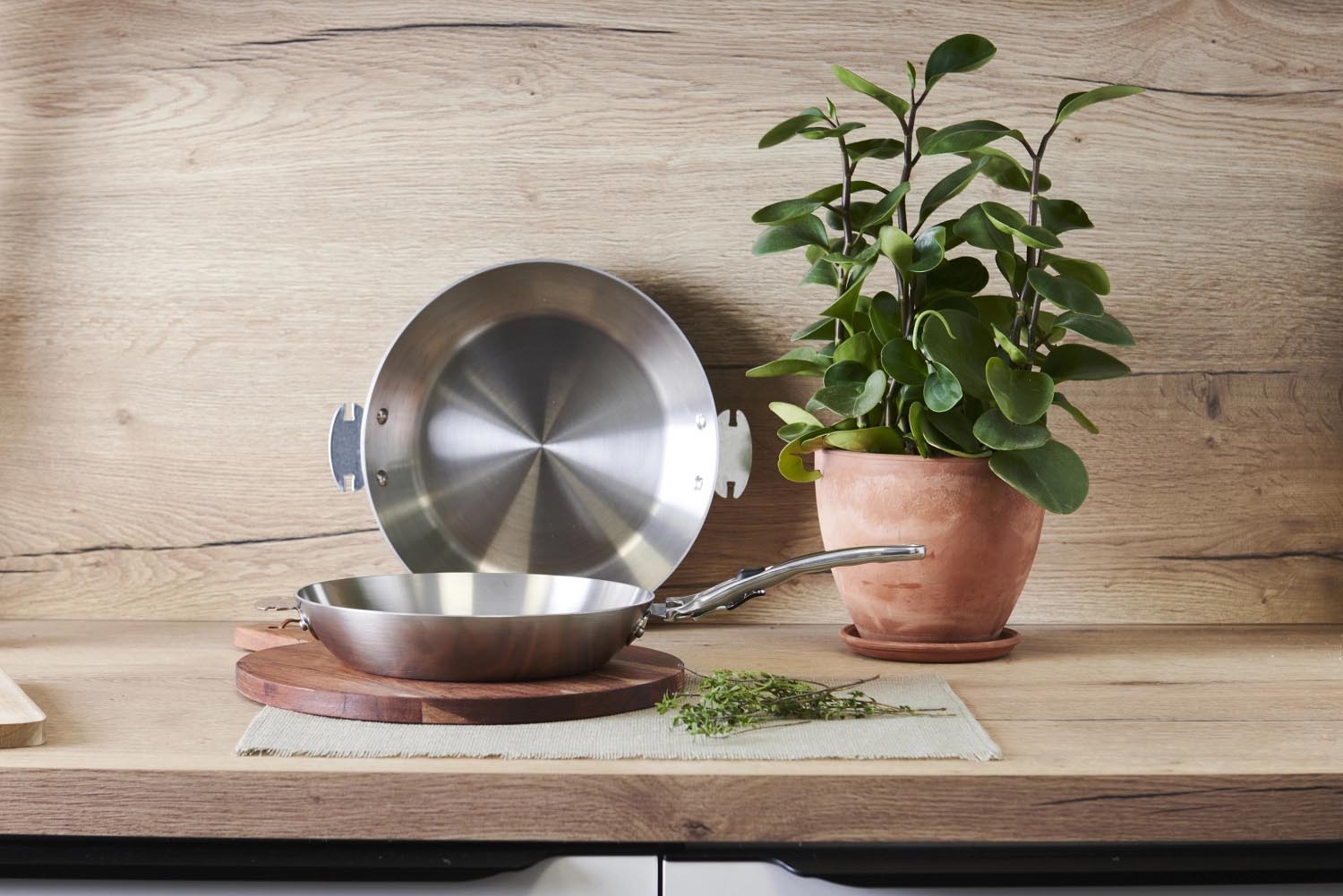 Mineral B Loqy frying pan steel d24cm