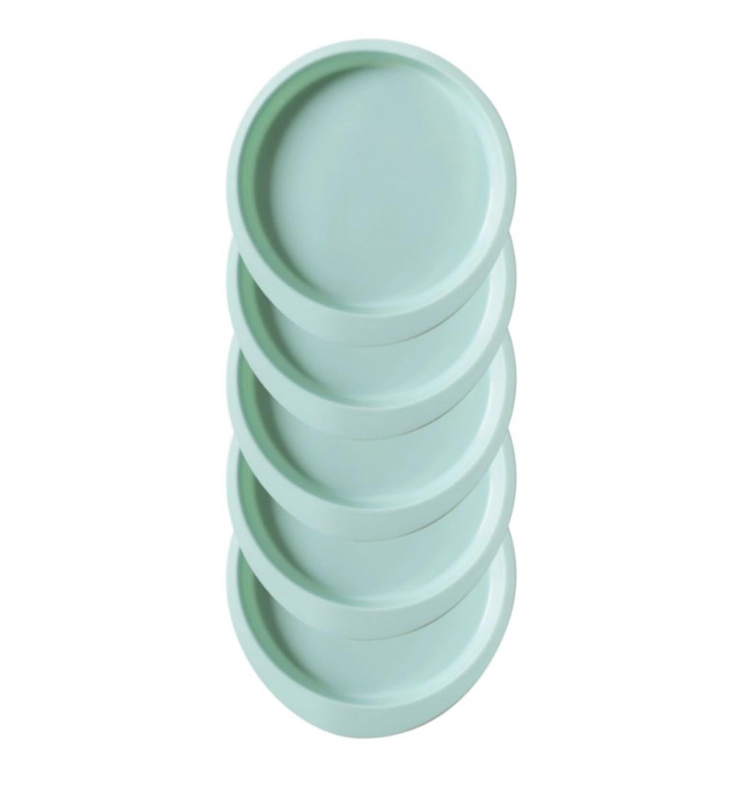 Set aus 5 Silikonbackformen für perfekte Layer Cakes, ideal für kreative Backideen und gleichmässige Kuchenschichten.