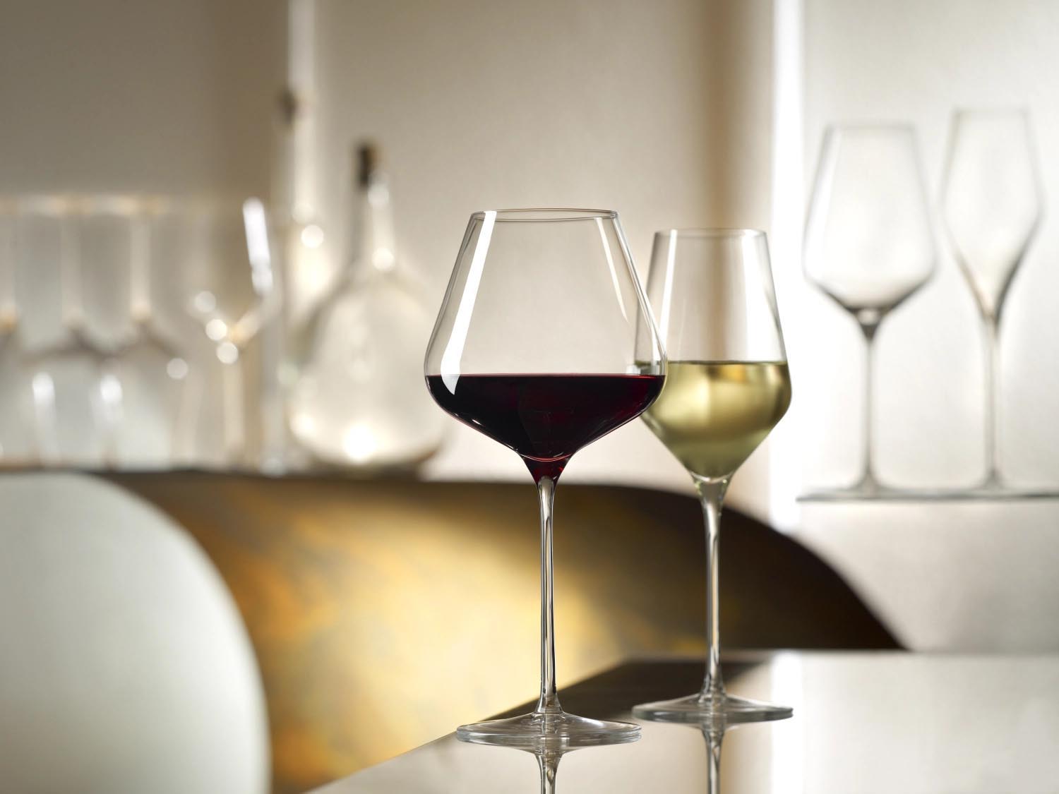 6er Set Stölzle Quatrophil Burgunder-Gläser, 708ml, 245mm hoch. Ideal für Weinliebhaber und elegante Tischdekoration.