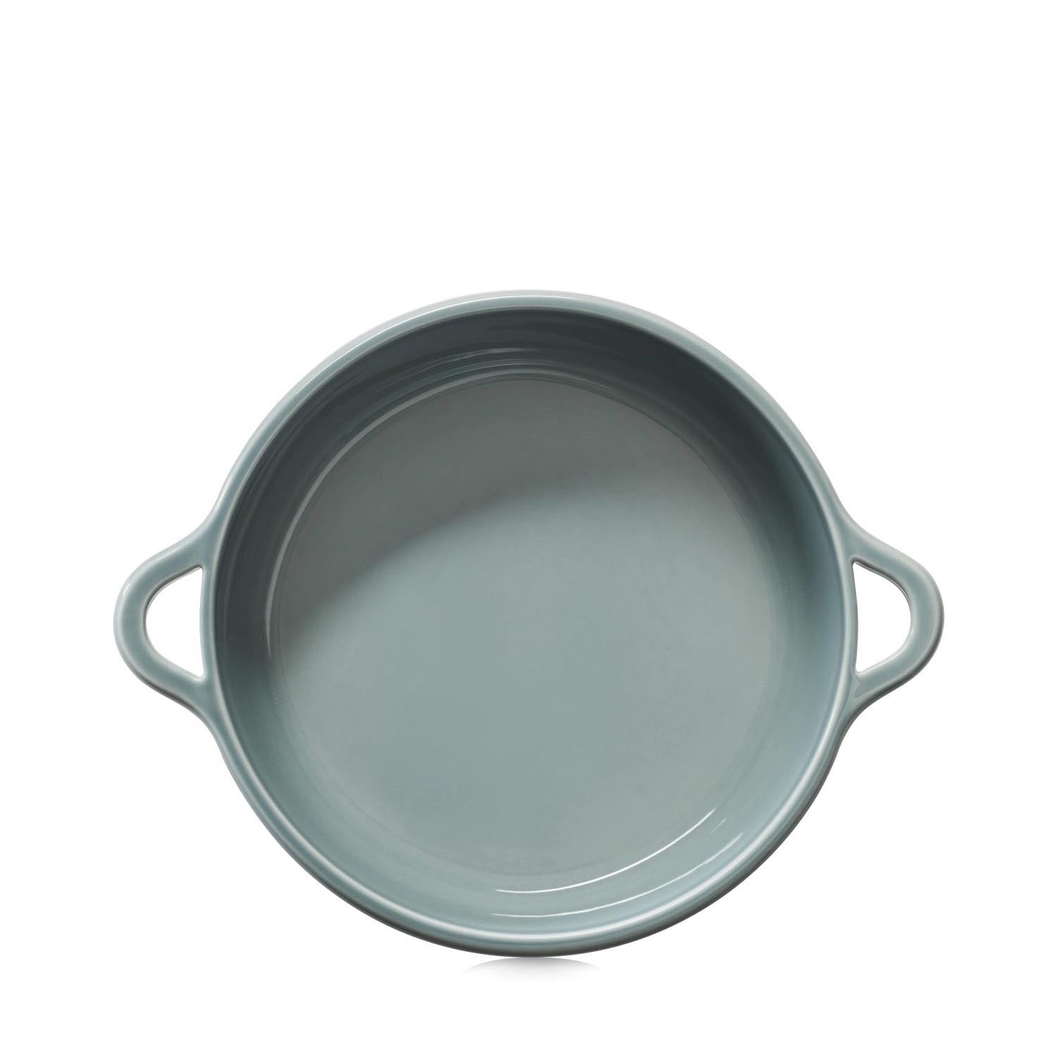 Elegante runde Auflaufform (31 cm) in wolkengrau von Revol, ideal für stilvolles Servieren und Backen.