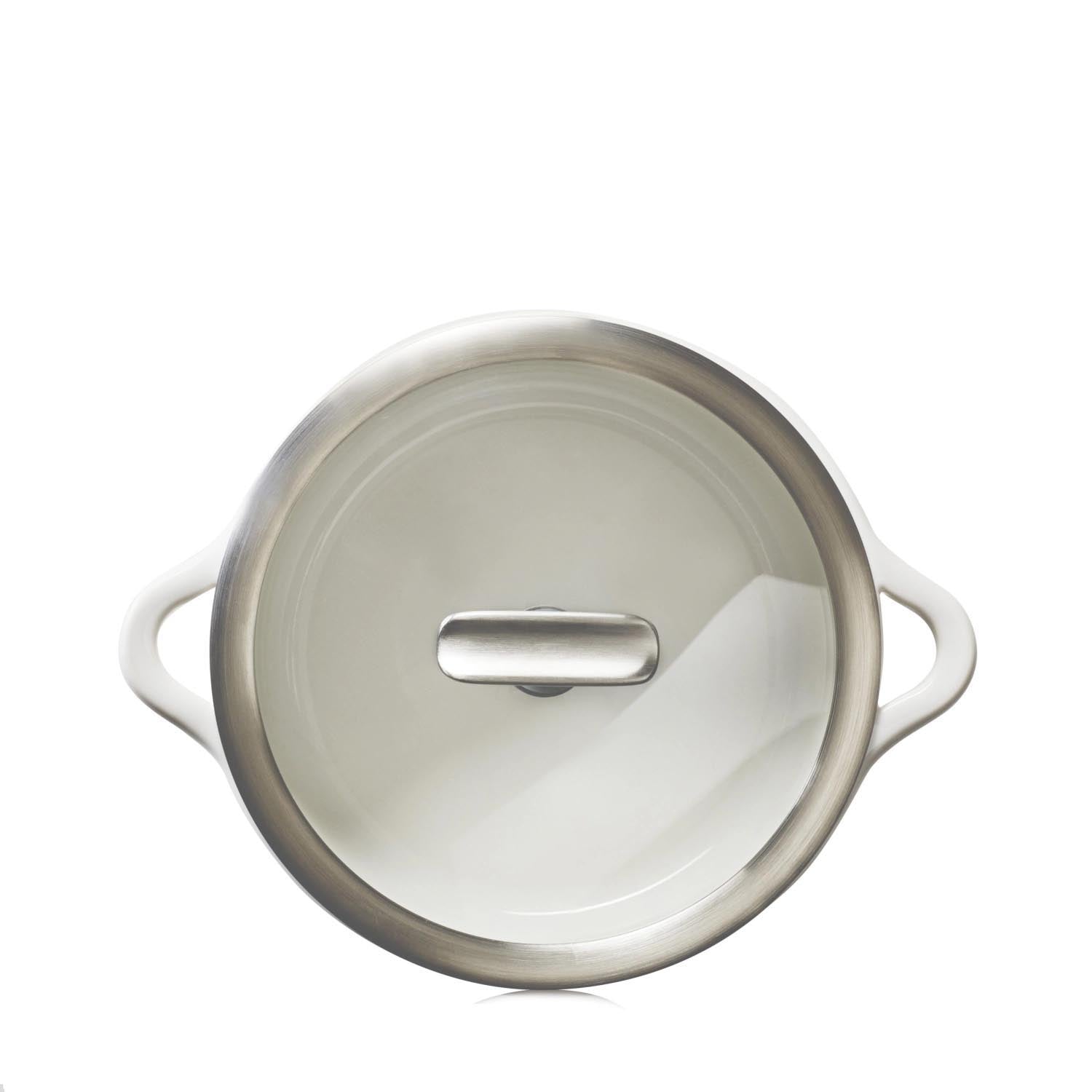 Elegante Induktionskasserolle von Revol, 19 cm, in Alabasterweiß mit Glasdeckel. Perfekt für stilvolles Kochen.