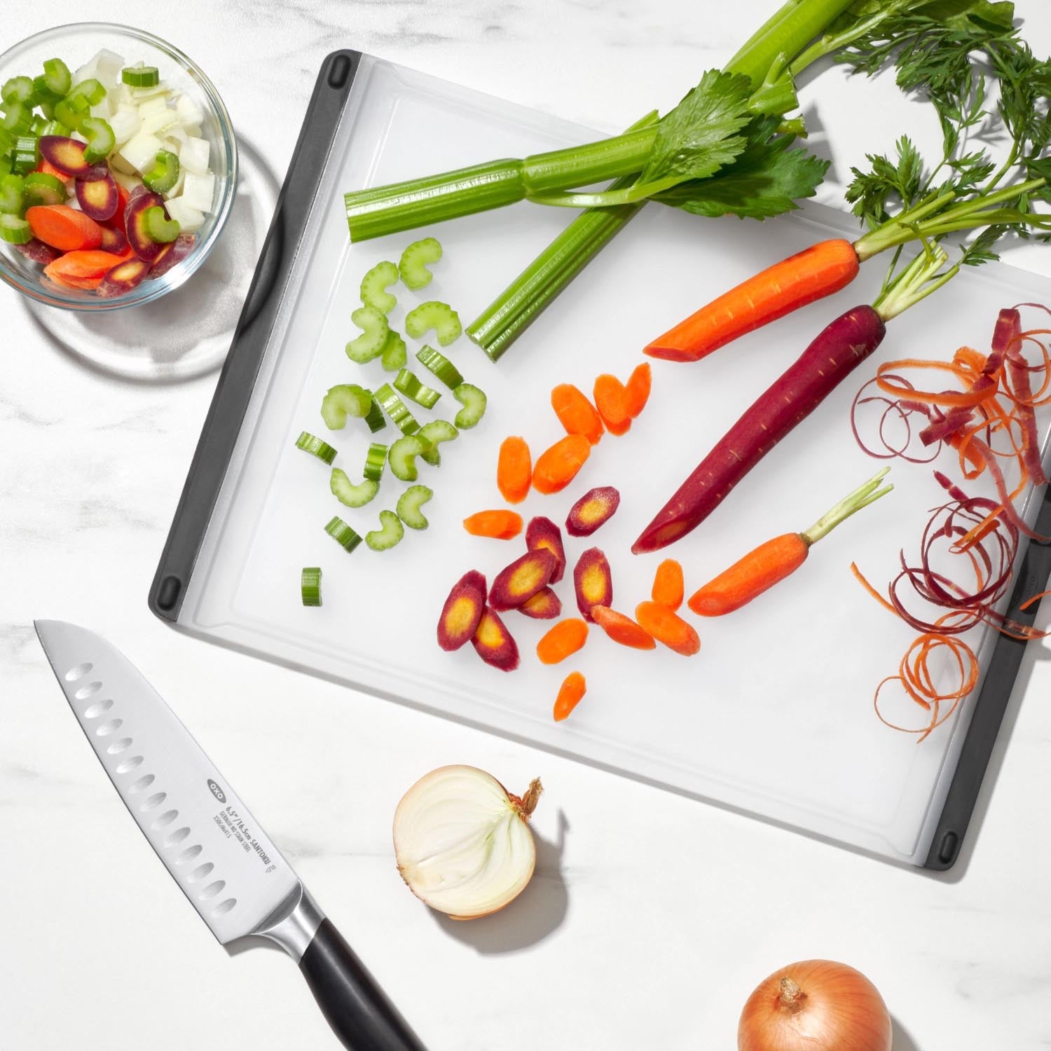 Good grips cutting board Utility
