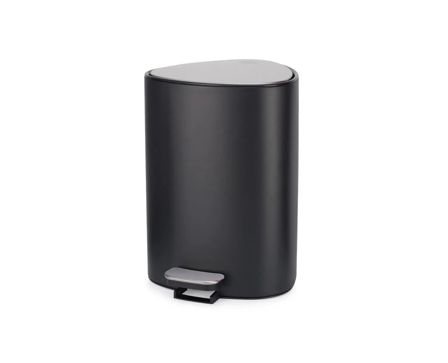 EasyStore 5l Badezimmereimer mit Pedal mattschwarz in Schwarz präsentiert im Onlineshop von KAQTU Design AG. Mülleimer ist von Joseph Joseph