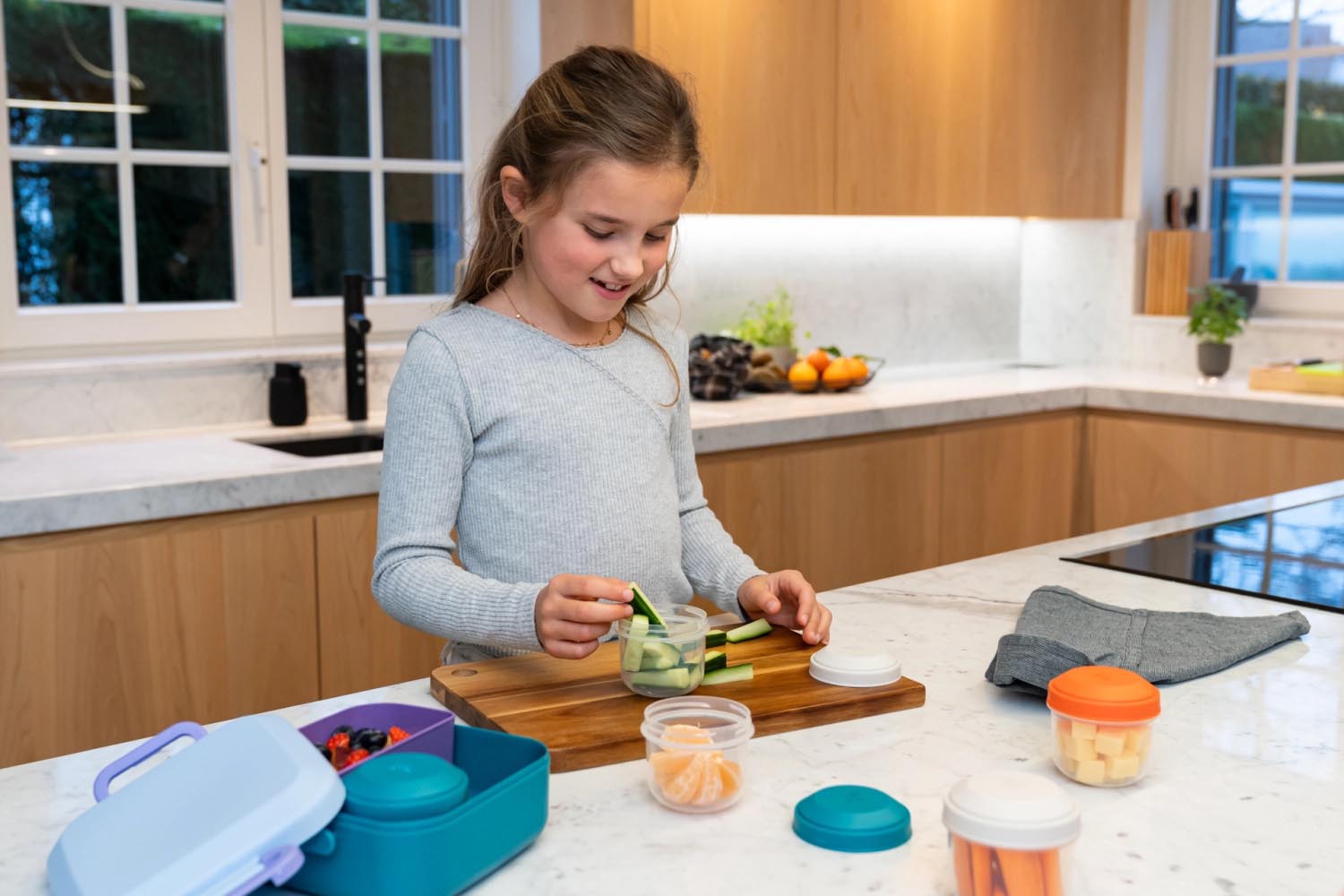 3er Set Snackboxen aus PP in Oat von Amuse, ideal für Snacks unterwegs, nachhaltig, praktisch und vielseitig einsetzbar.
