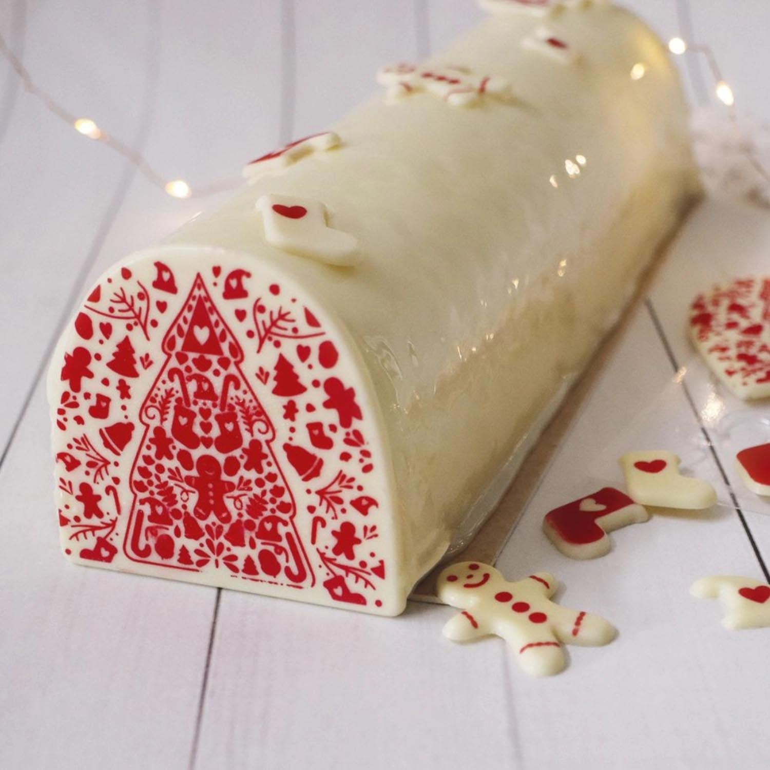 Festliche rote Endkappen für Rouladen mit Schokogeschmack, perfekt für weihnachtliche Backideen und kreative Dekorationen.